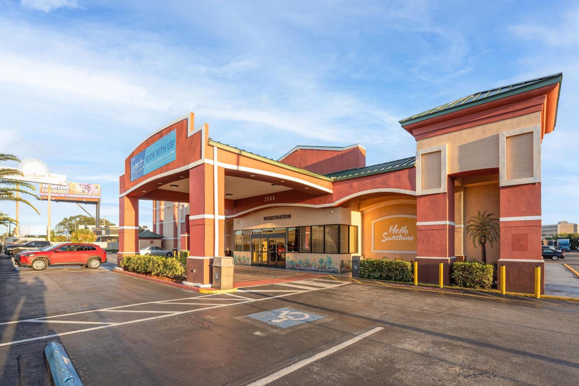 Baymont by Wyndham Orlando North Millenia photo 14
