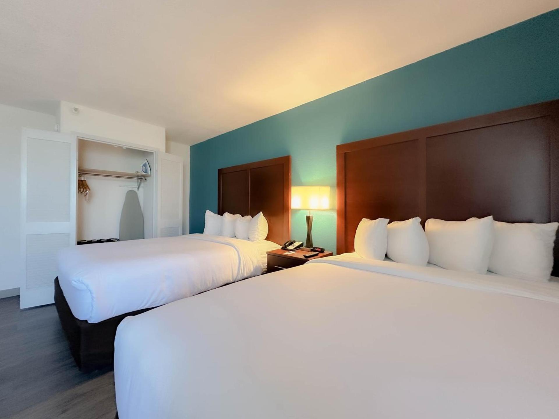 The Adventure Hotel by the Parks photo 78