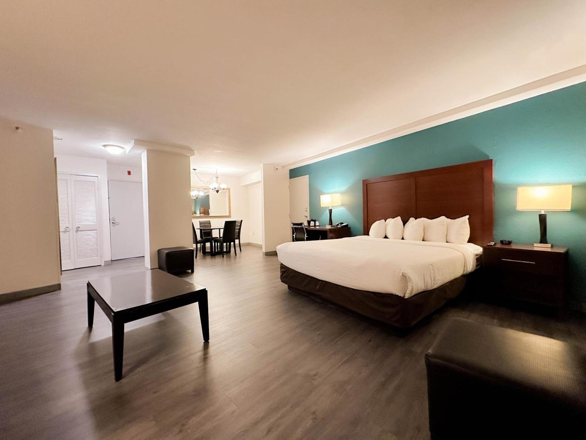 The Adventure Hotel by the Parks photo 81