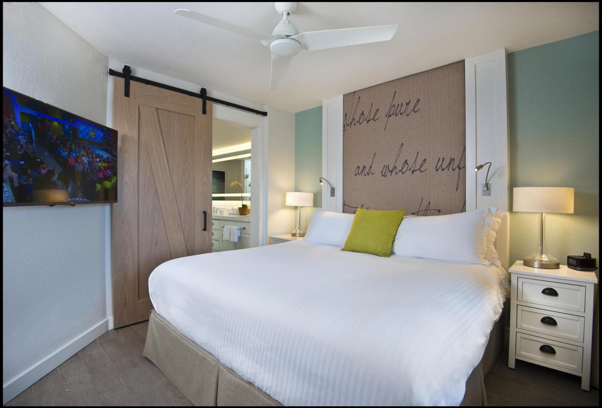Beach House Suites by the Don CeSar photo 11