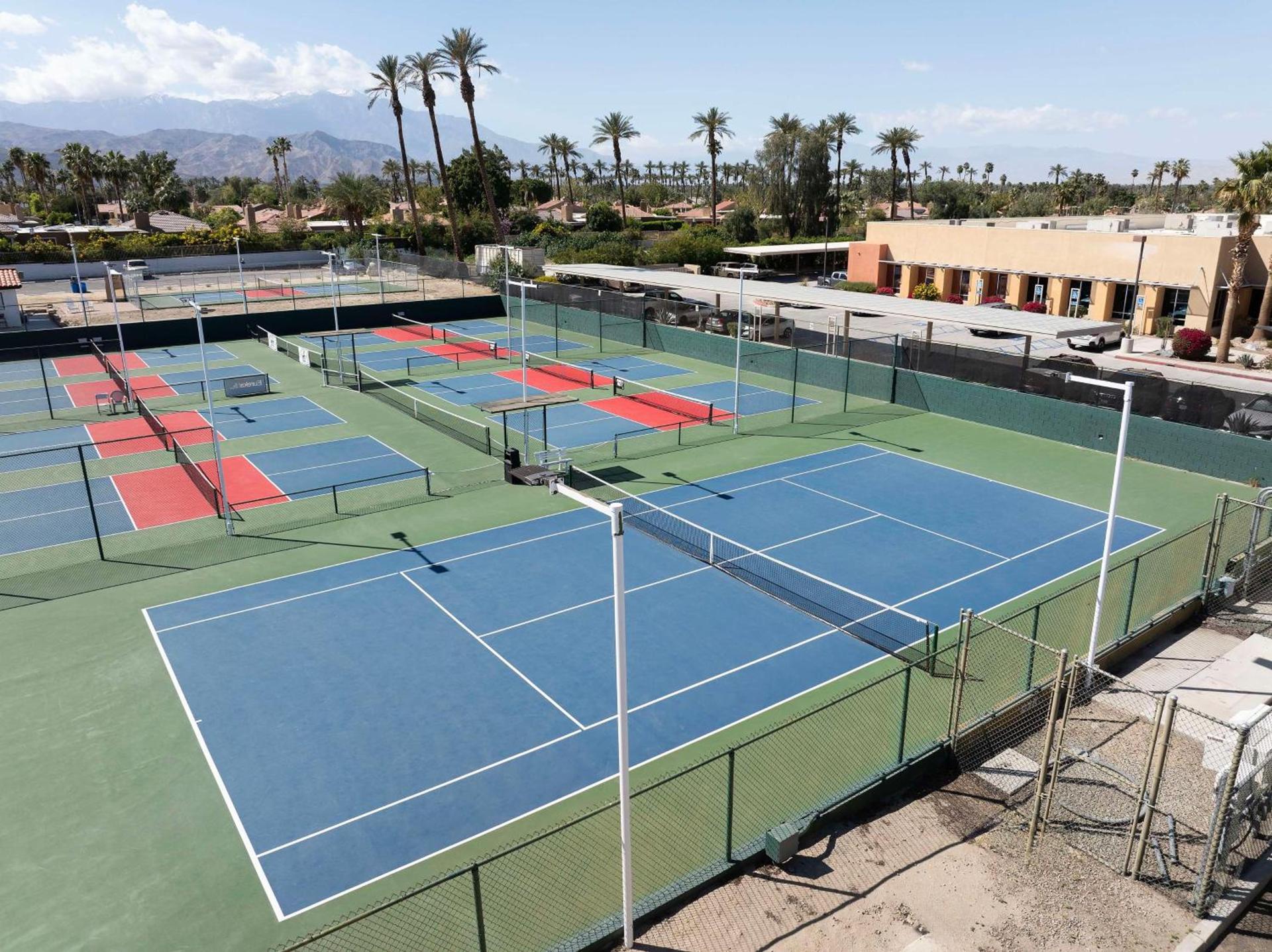 Embassy Suites by Hilton Palm Desert photo 34