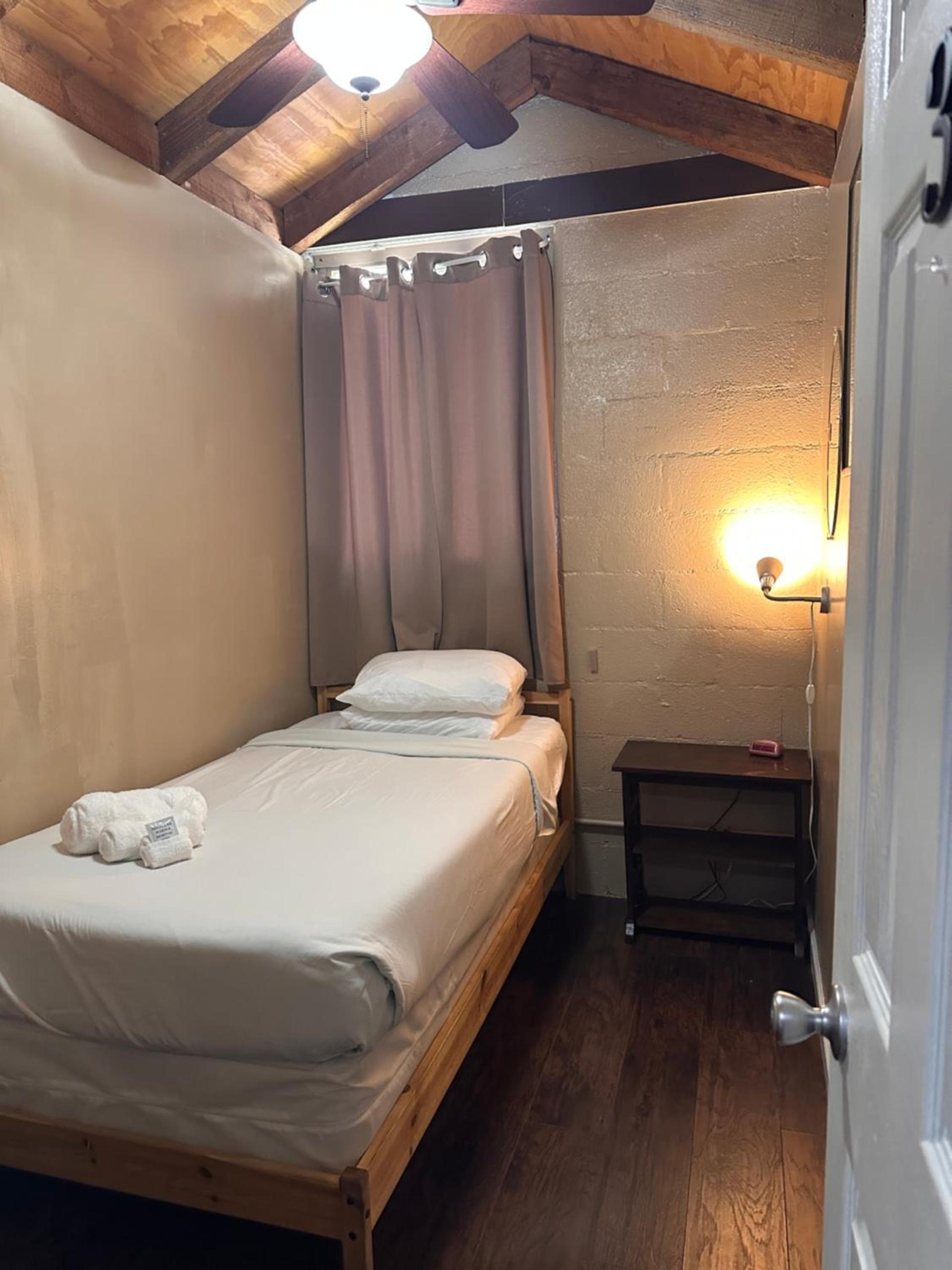 WILLIAMS AZ HOSTEL photo 46
