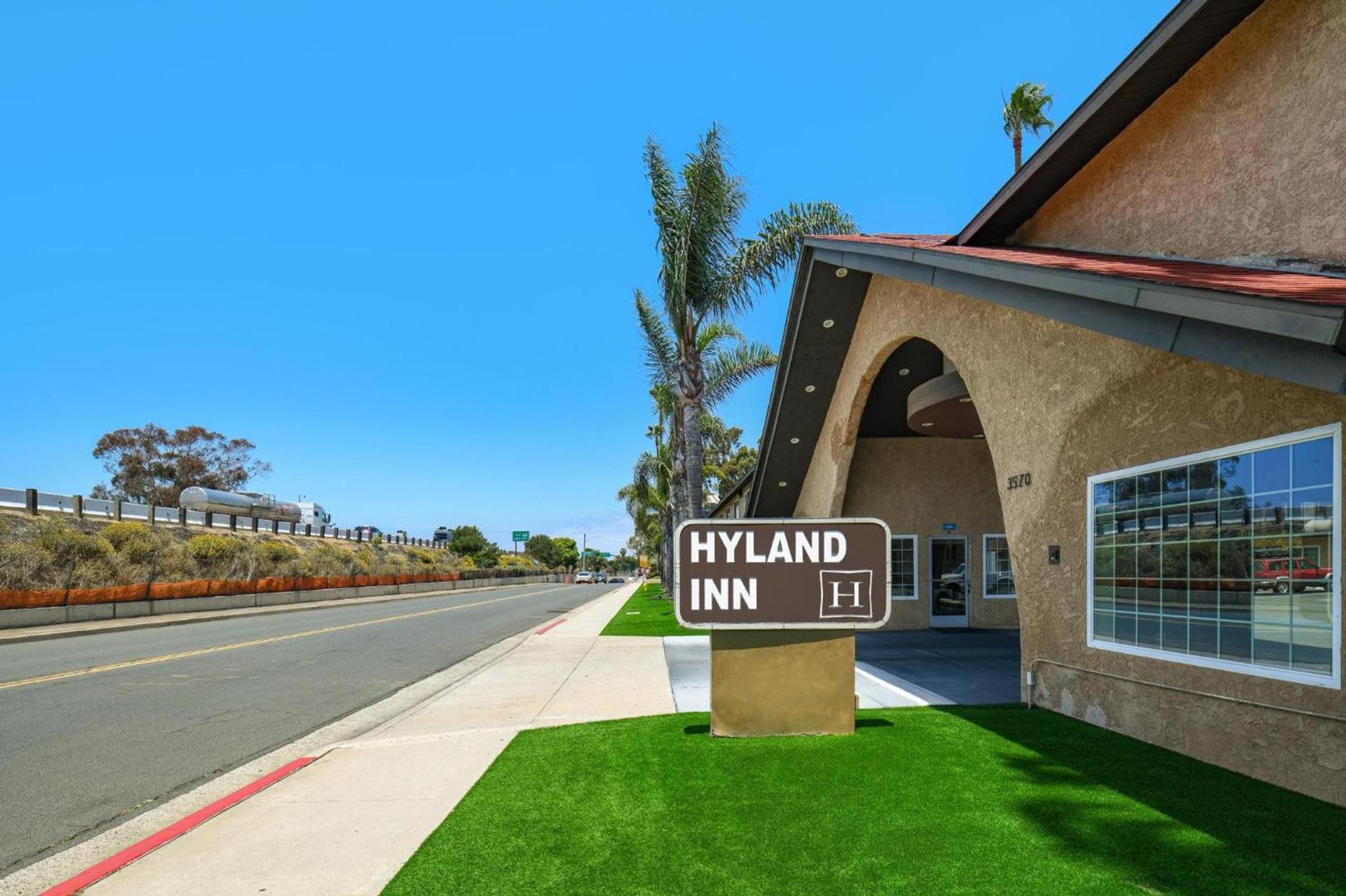 Hyland Inn near Legoland photo 15