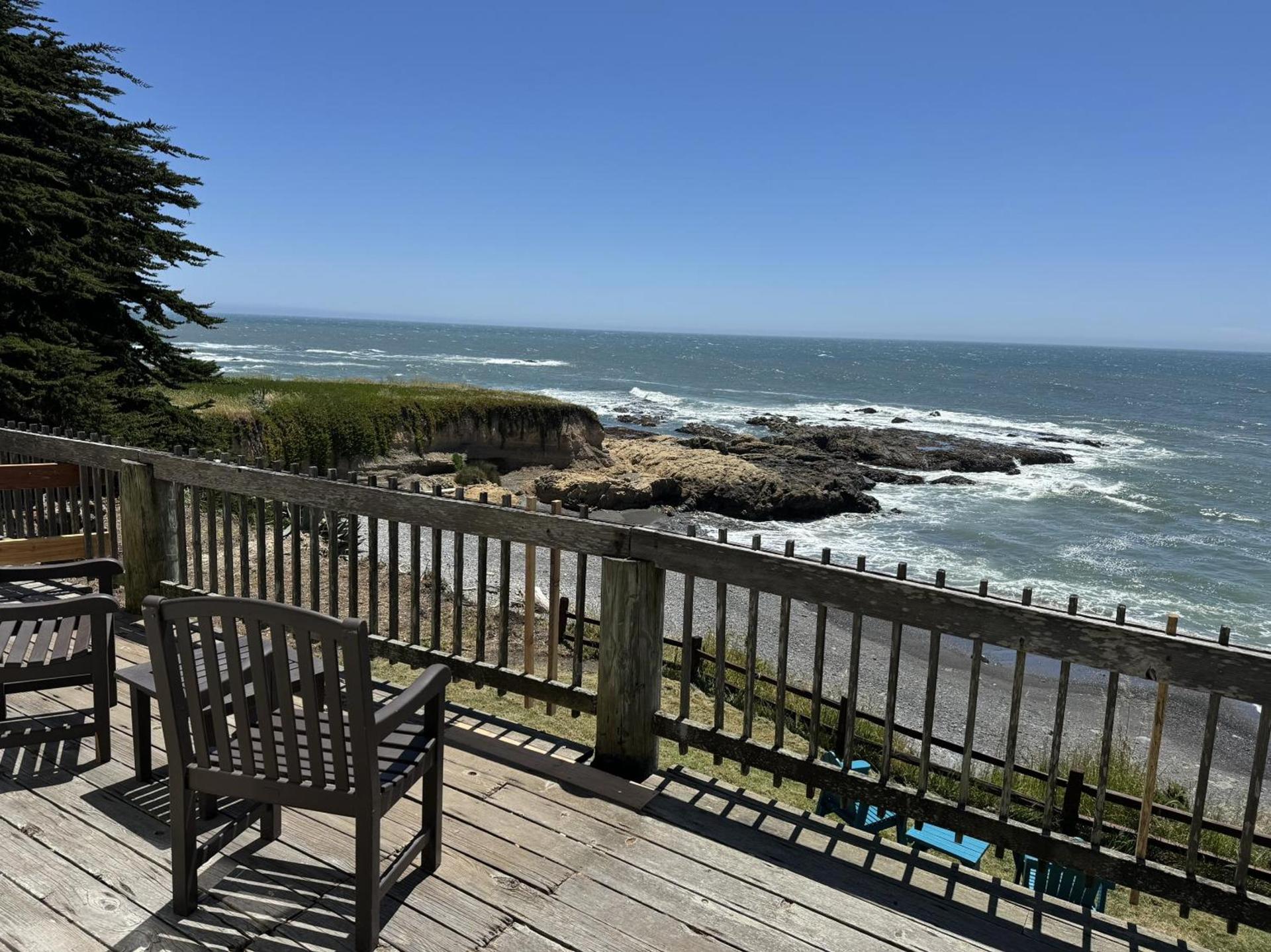 The Oceanfront Inn photo 3