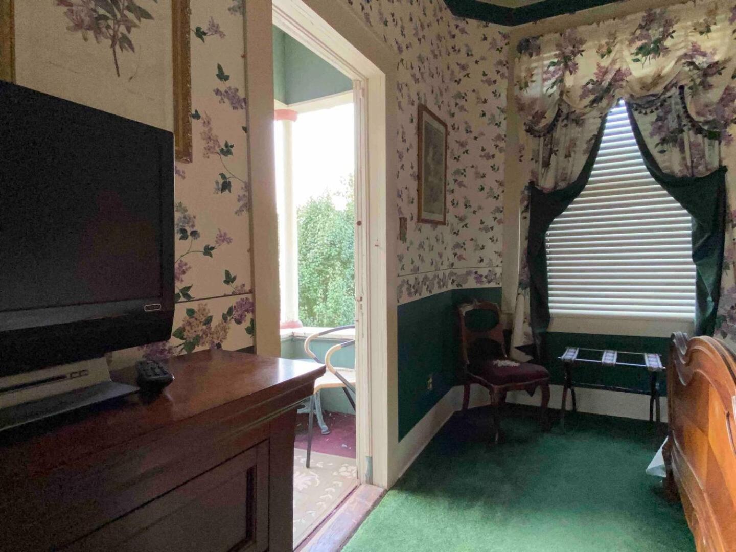 Four Winds Victorian Venue & Suites photo 23