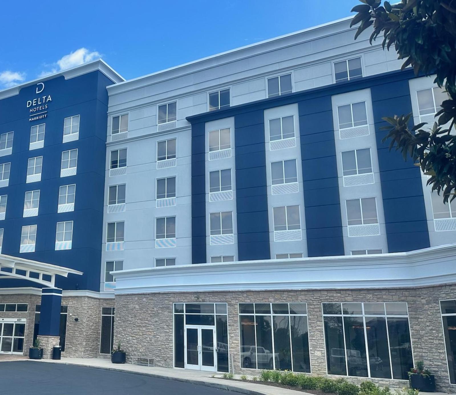 Delta Hotels by Marriott Colonial Heights photo 2