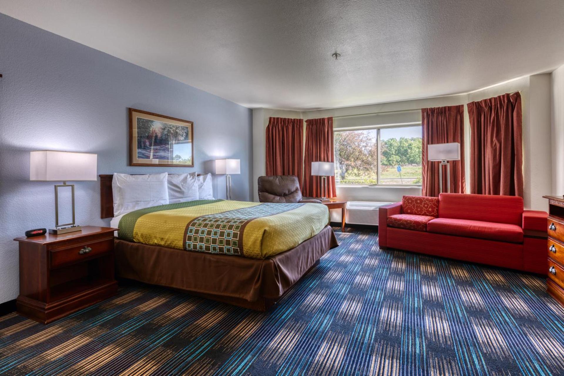 All Towne Suites photo 41