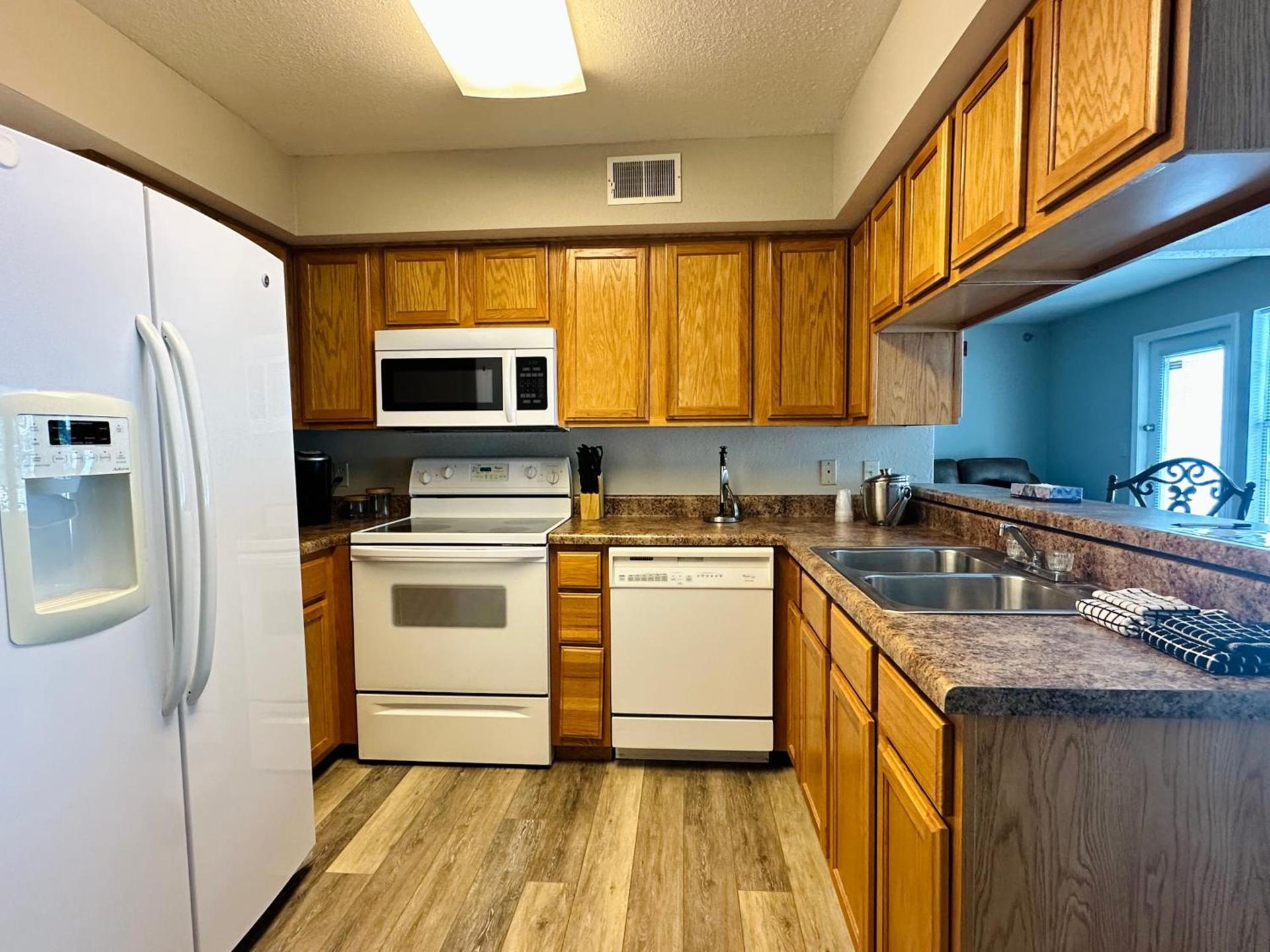 Celebrity Inn photo 3