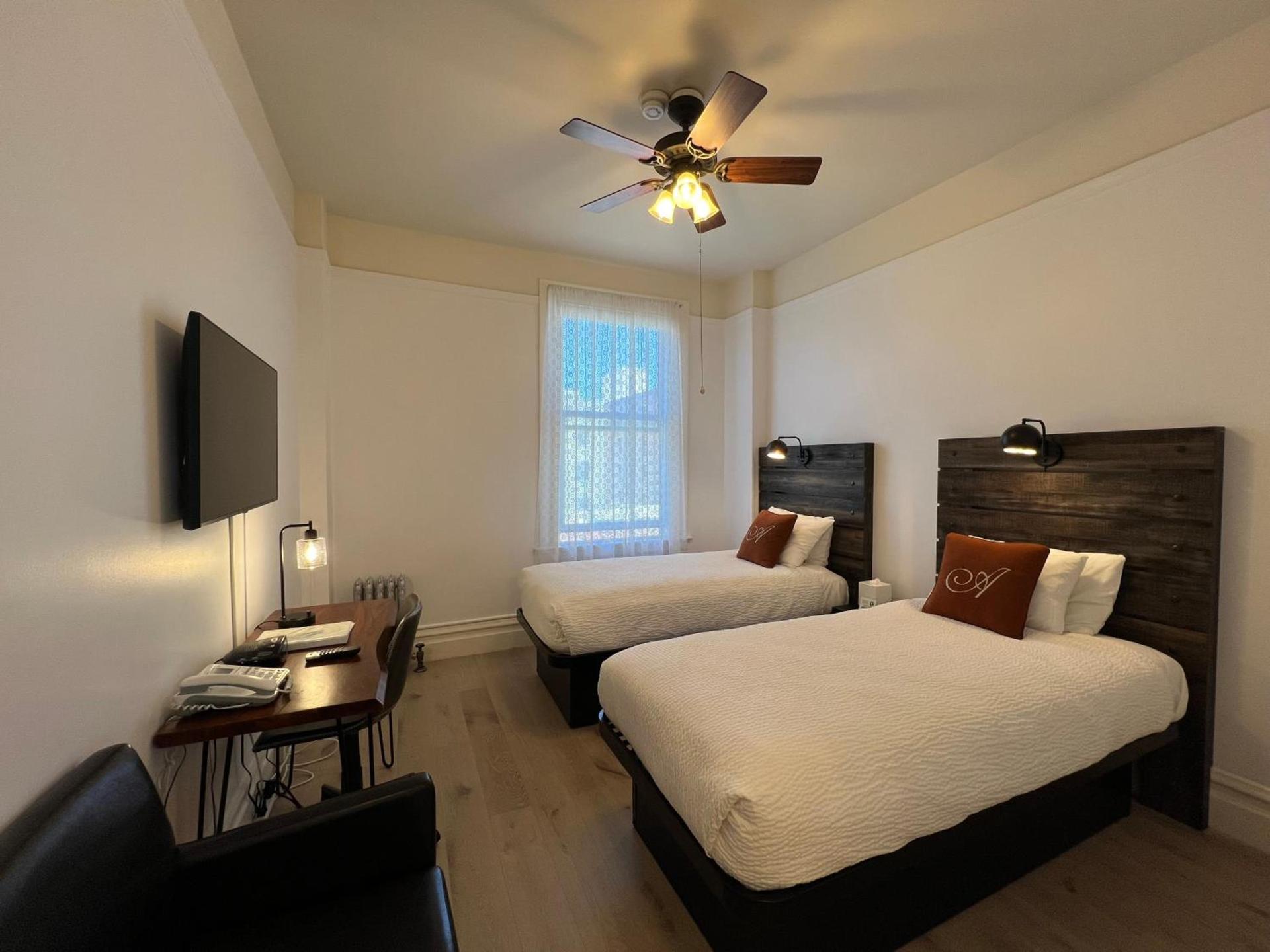 The Andrews Hotel photo 18