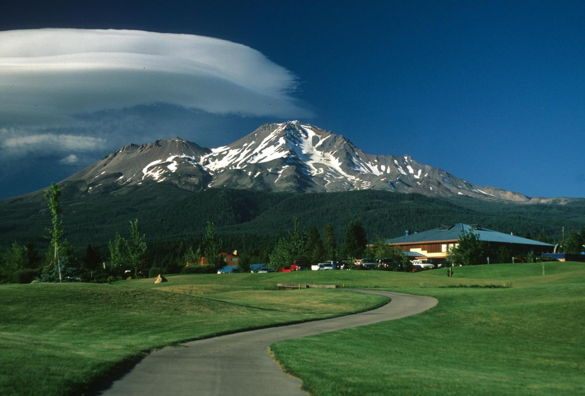 Mount Shasta Resort photo 86