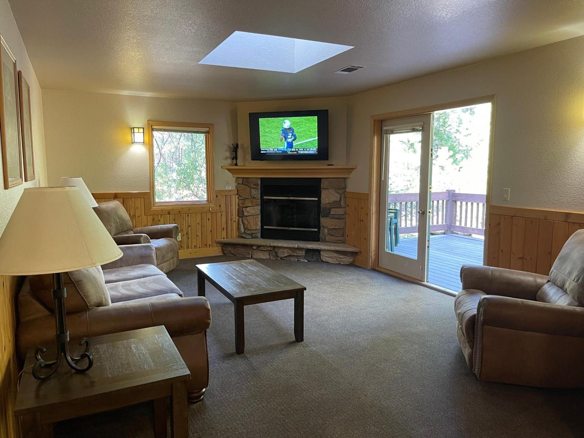 Mount Shasta Resort photo 95