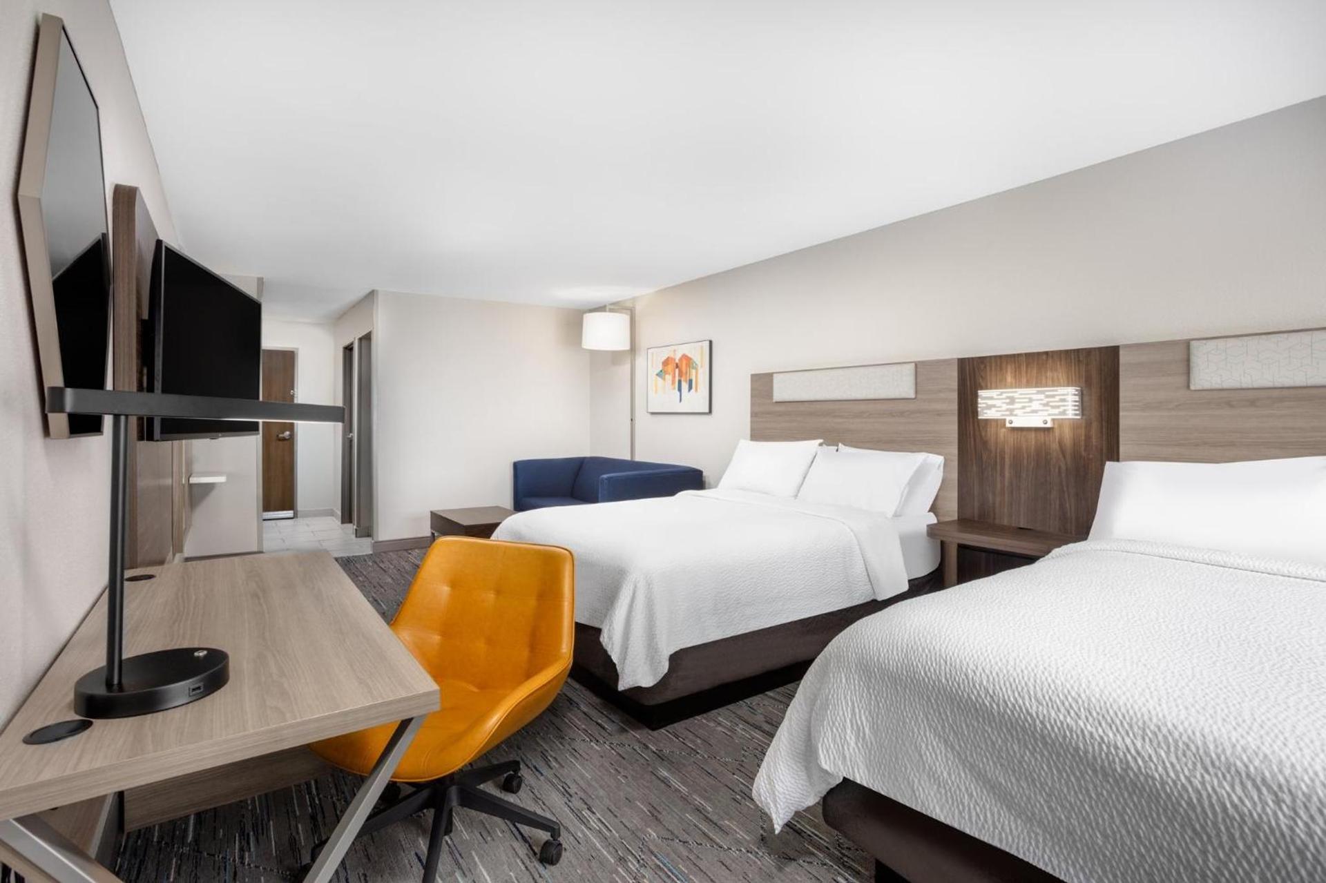 Holiday Inn Express Kearney by IHG photo 81