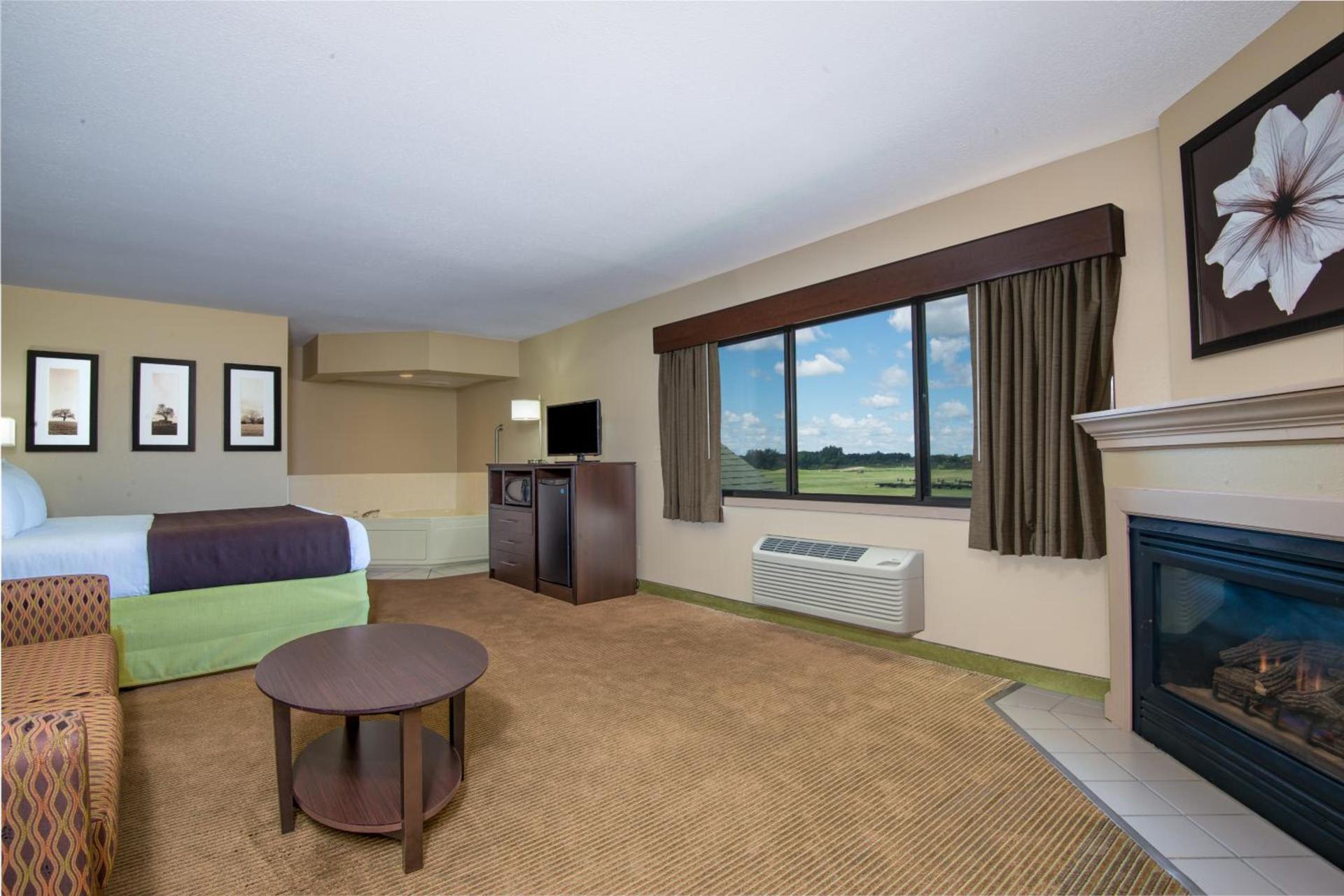AmericInn by Wyndham Okoboji photo 63