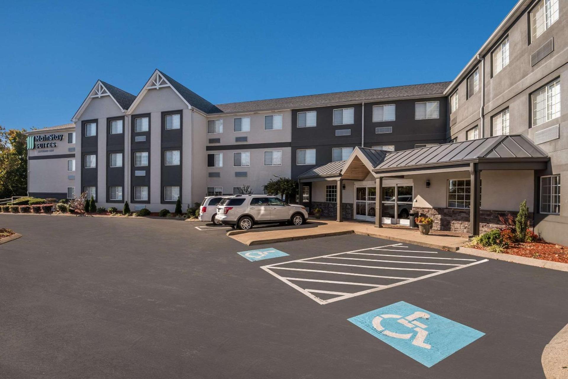 MainStay Suites Chattanooga Hamilton Place photo 39