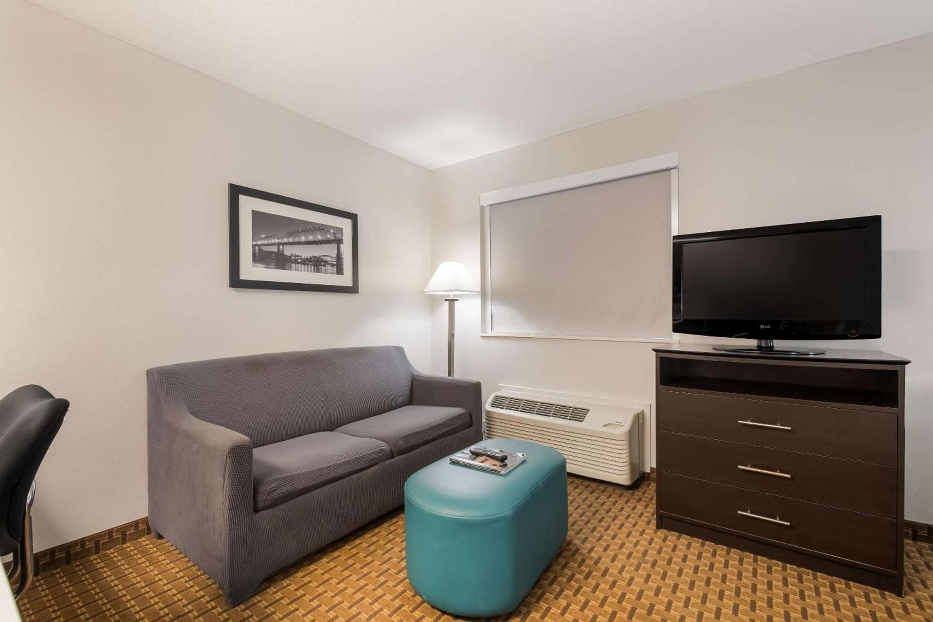 MainStay Suites Chattanooga Hamilton Place photo 43