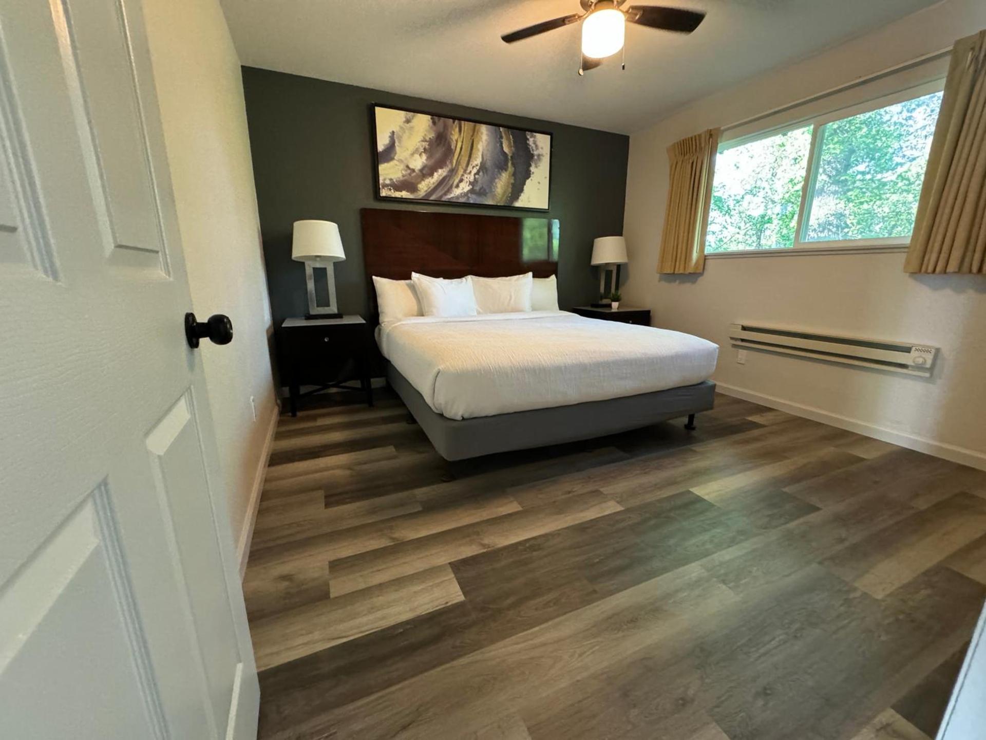 Quality Inn & Suites Jackson photo 64