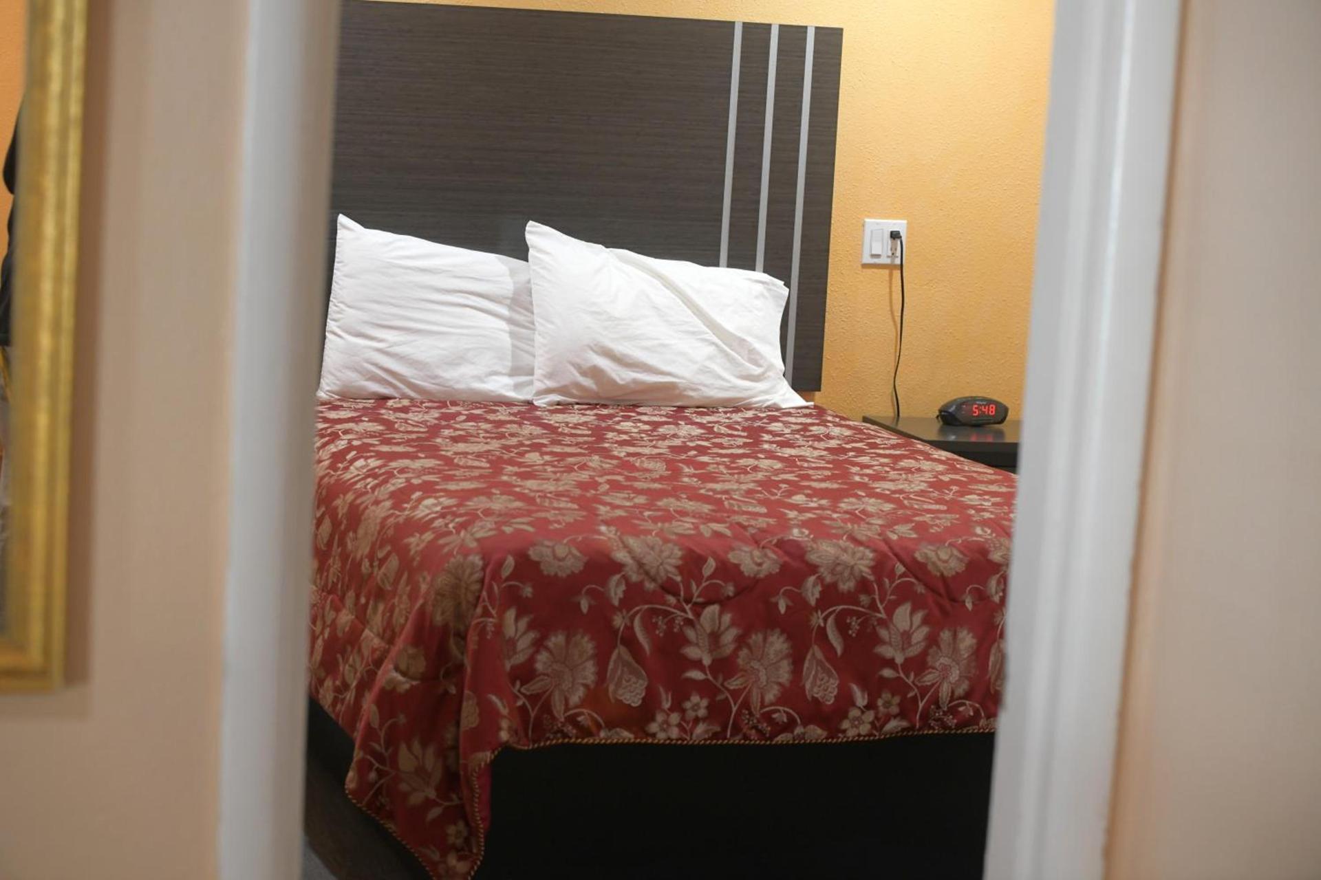 A-1 Budget Motel photo 52