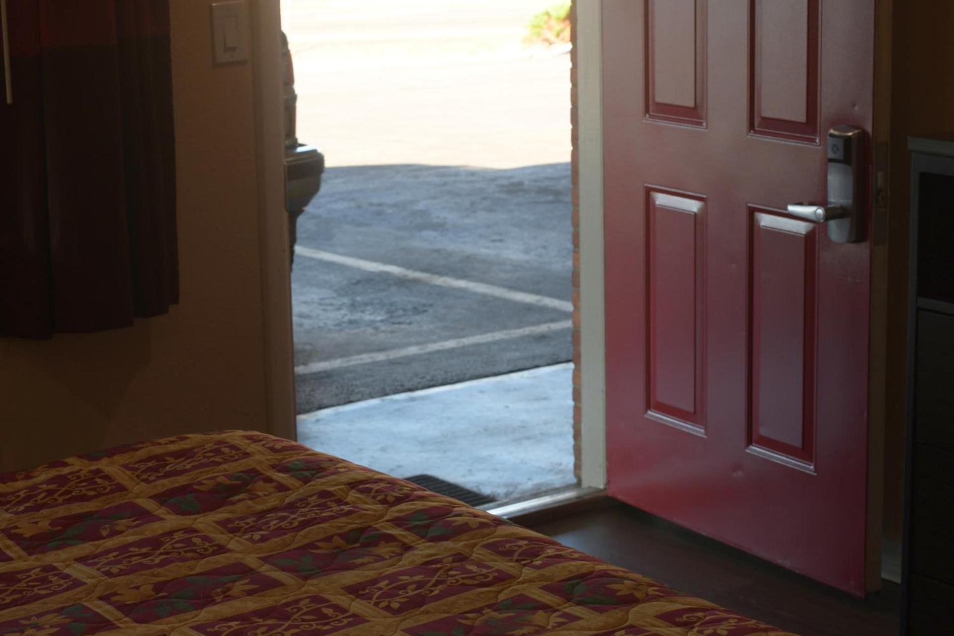 A-1 Budget Motel photo 56