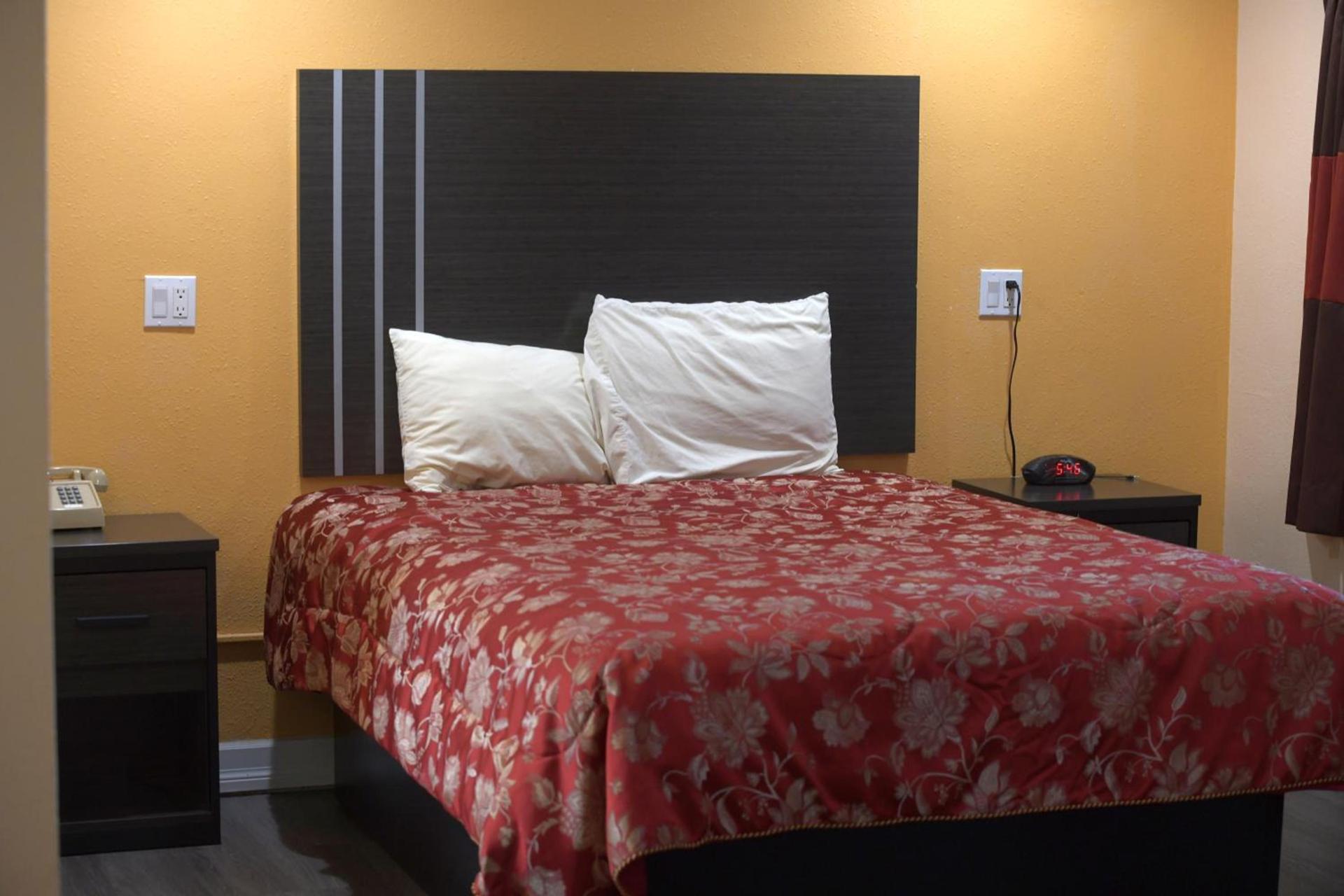 A-1 Budget Motel photo 58