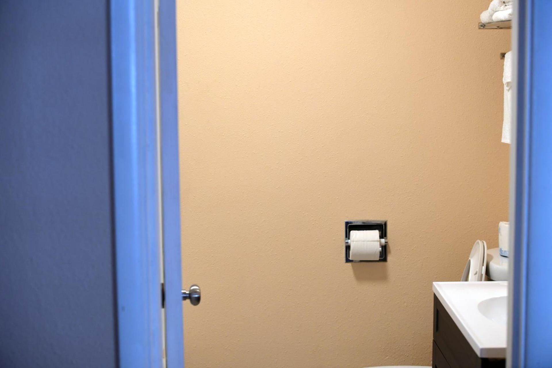 A-1 Budget Motel photo 65
