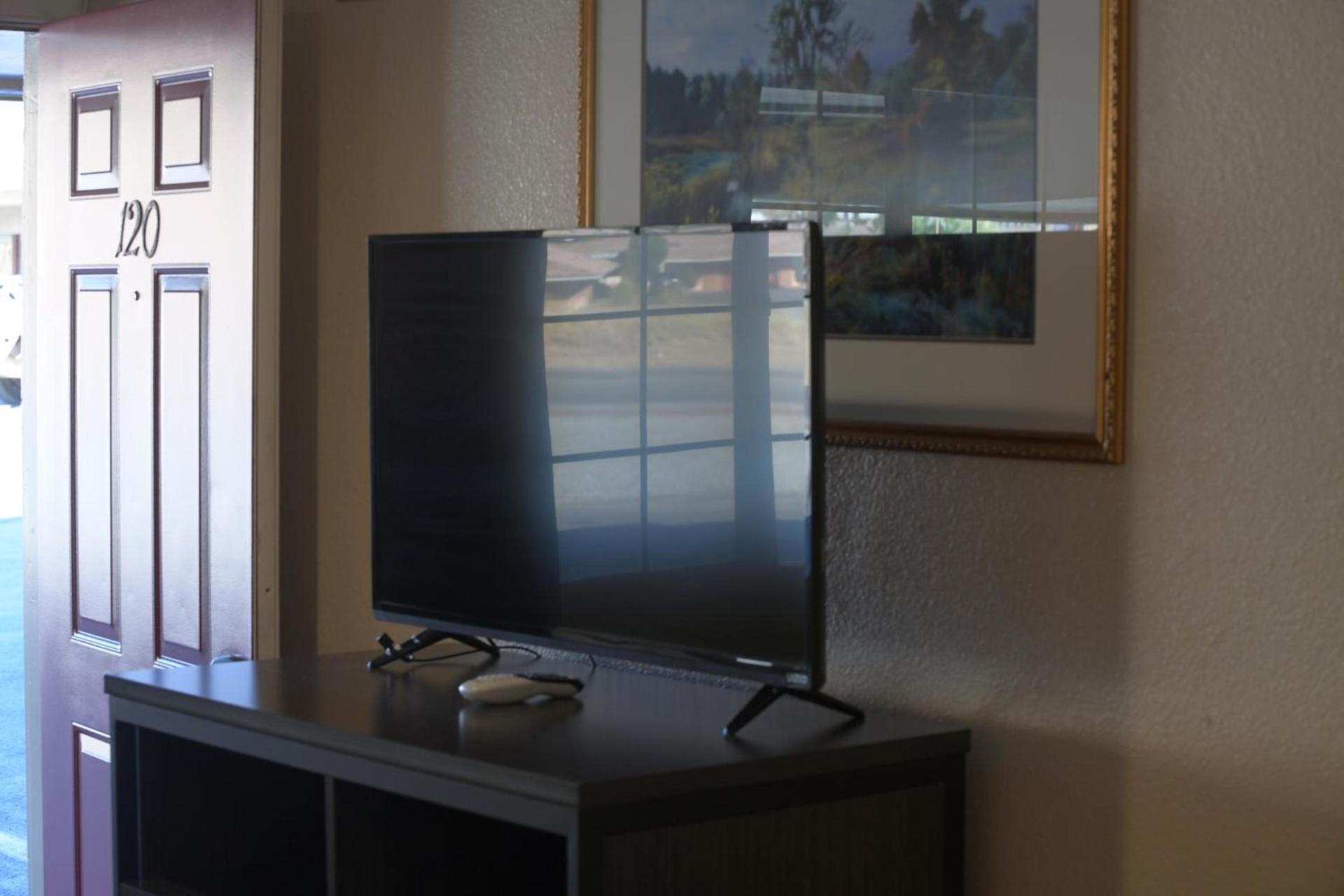 A-1 Budget Motel photo 76