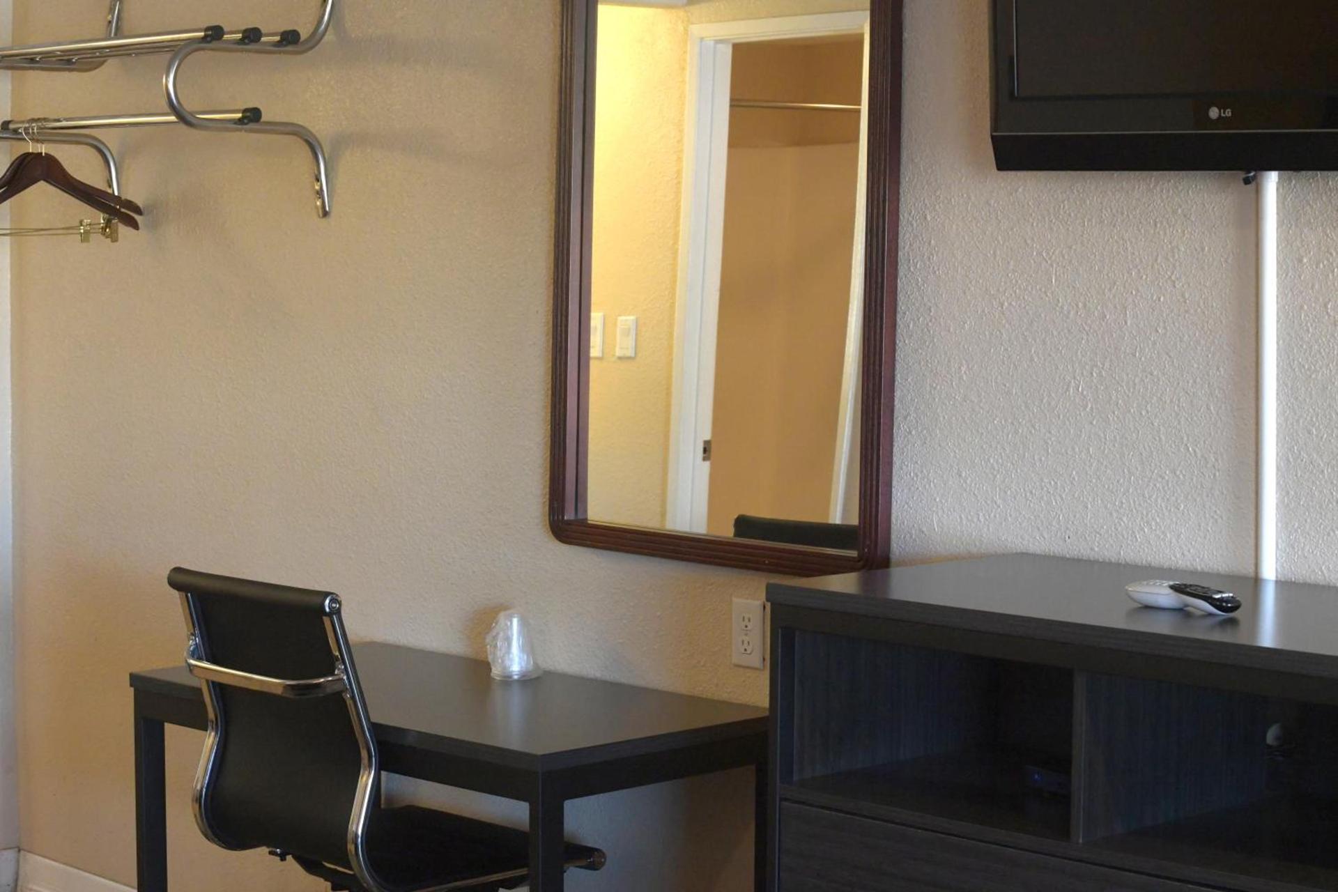 A-1 Budget Motel photo 86