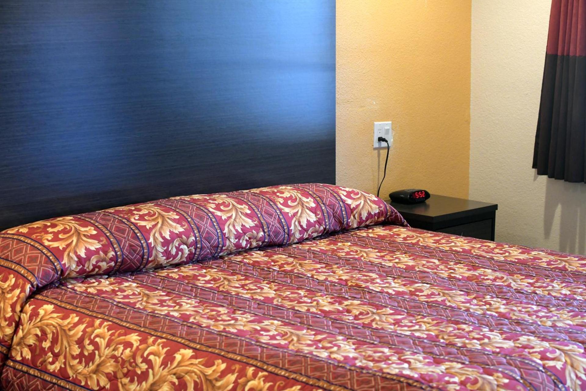A-1 Budget Motel photo 84