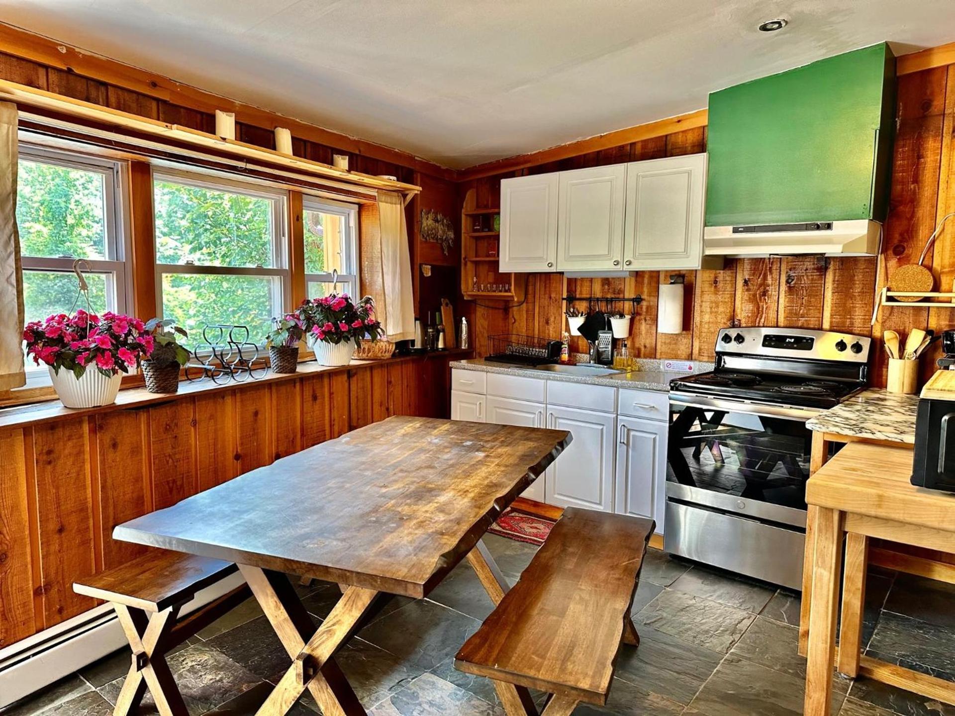 Cozy Hunter Cabins photo 16