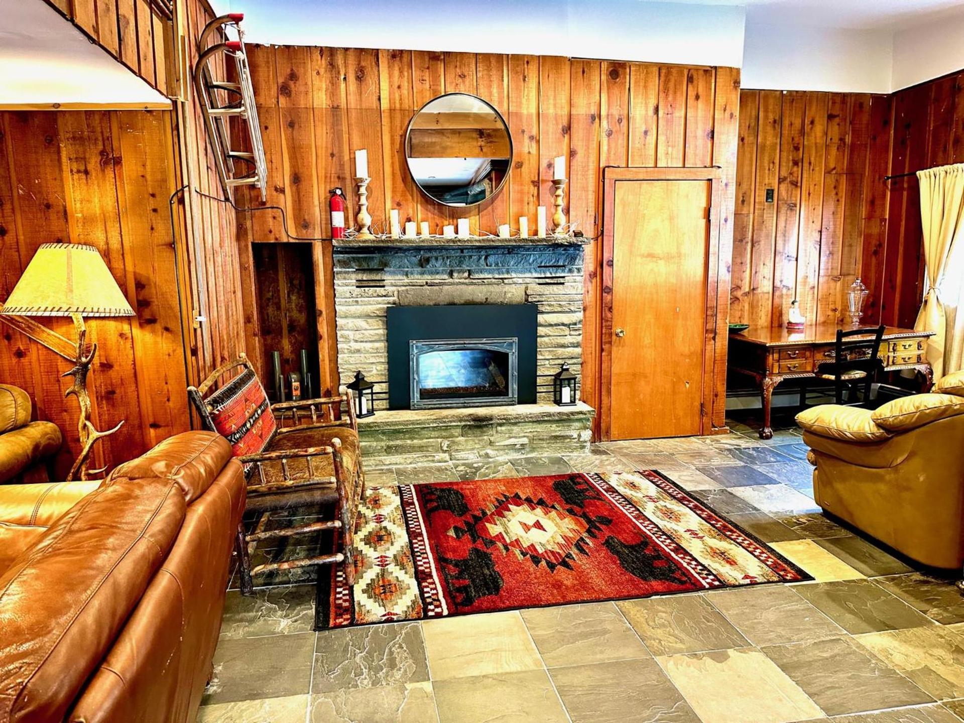 Cozy Hunter Cabins photo 31