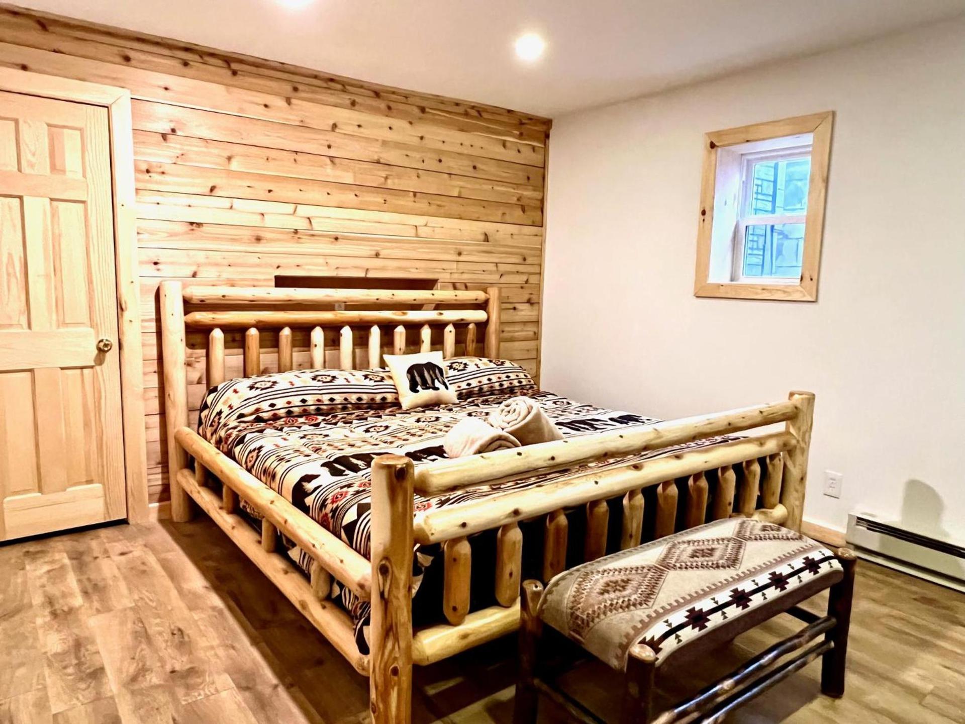 Cozy Hunter Cabins photo 15