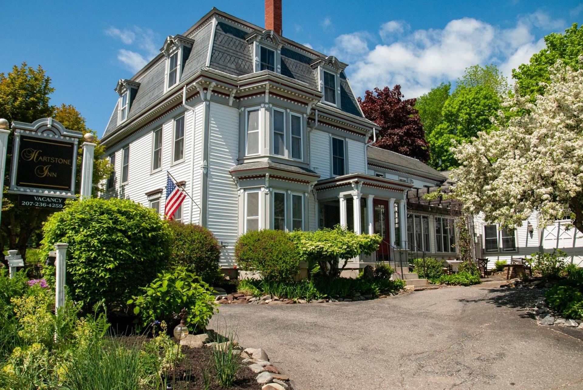 Hartstone Inn photo 6