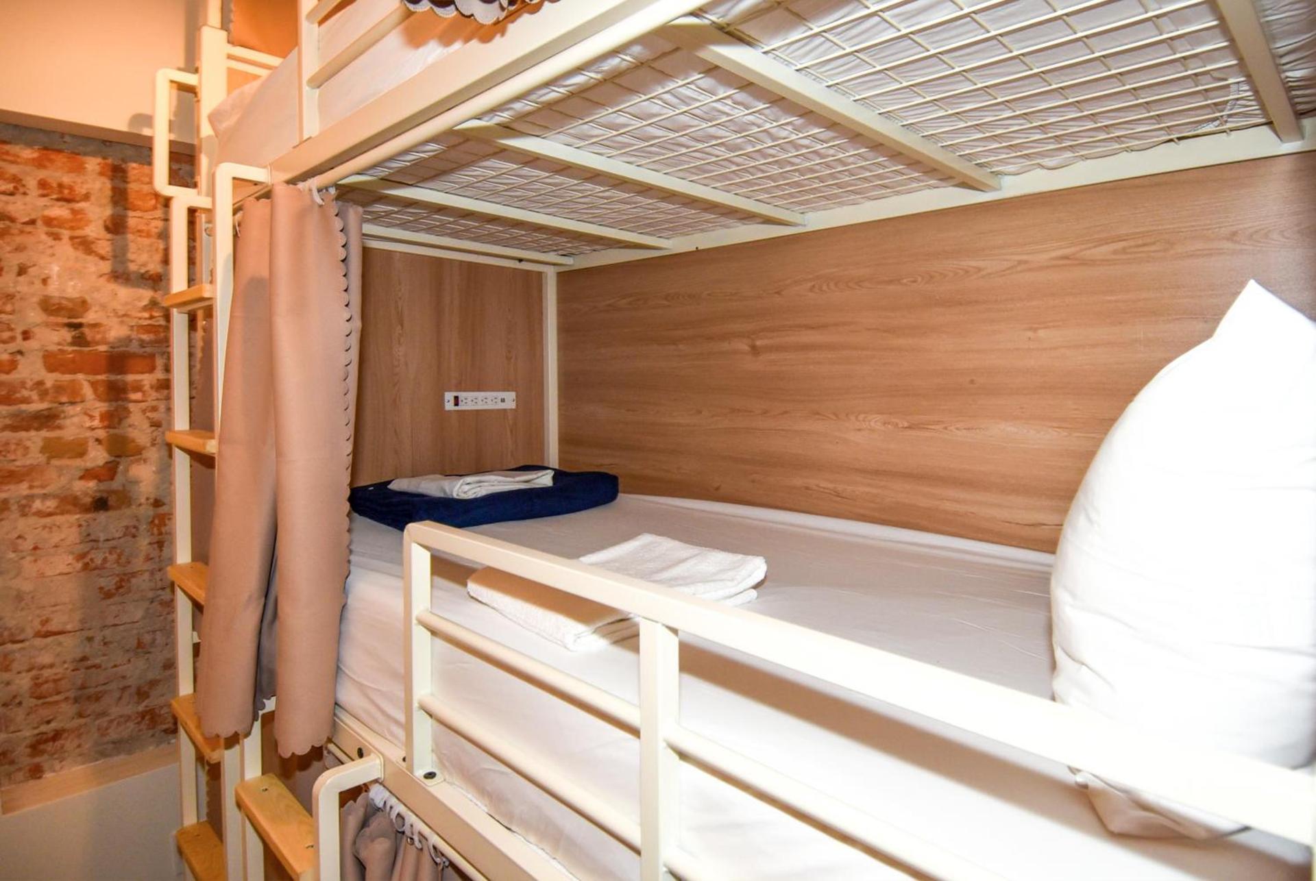 Caravan Hostel DC photo 5