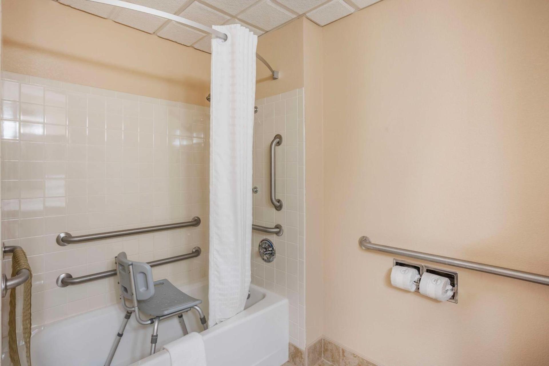 Best Western Inn at Blakeslee-Pocono photo 26