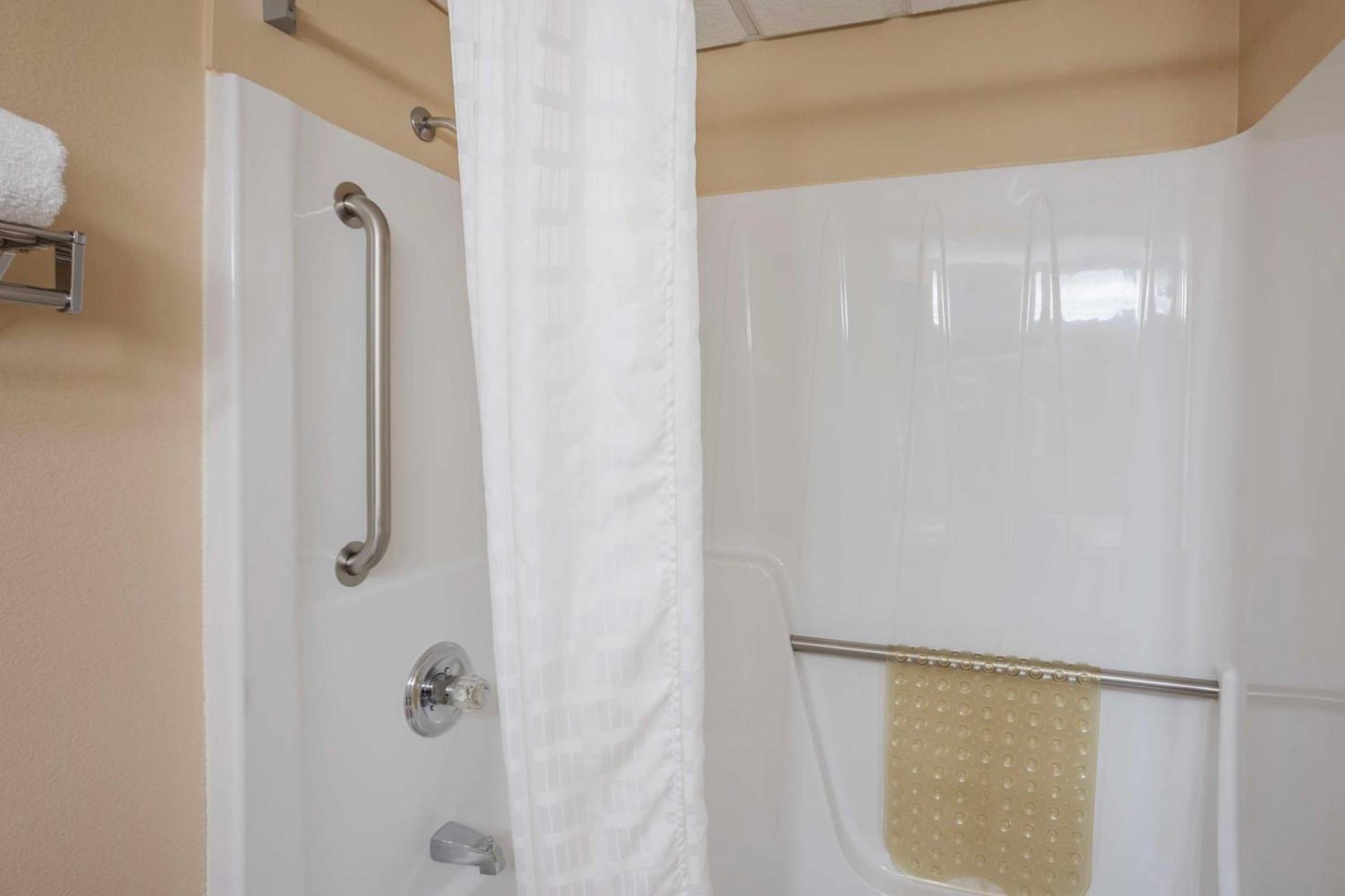 Best Western Inn at Blakeslee-Pocono photo 30