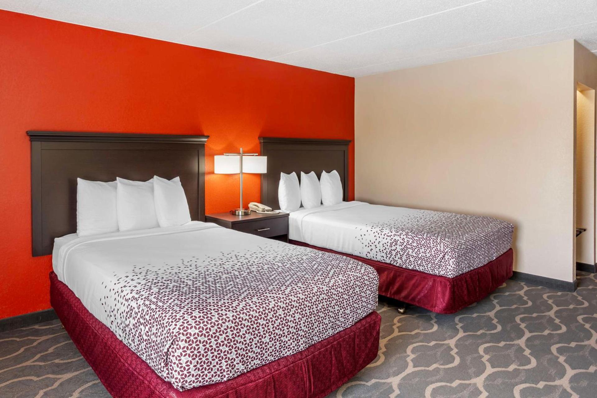 Best Western Inn at Blakeslee-Pocono photo 54