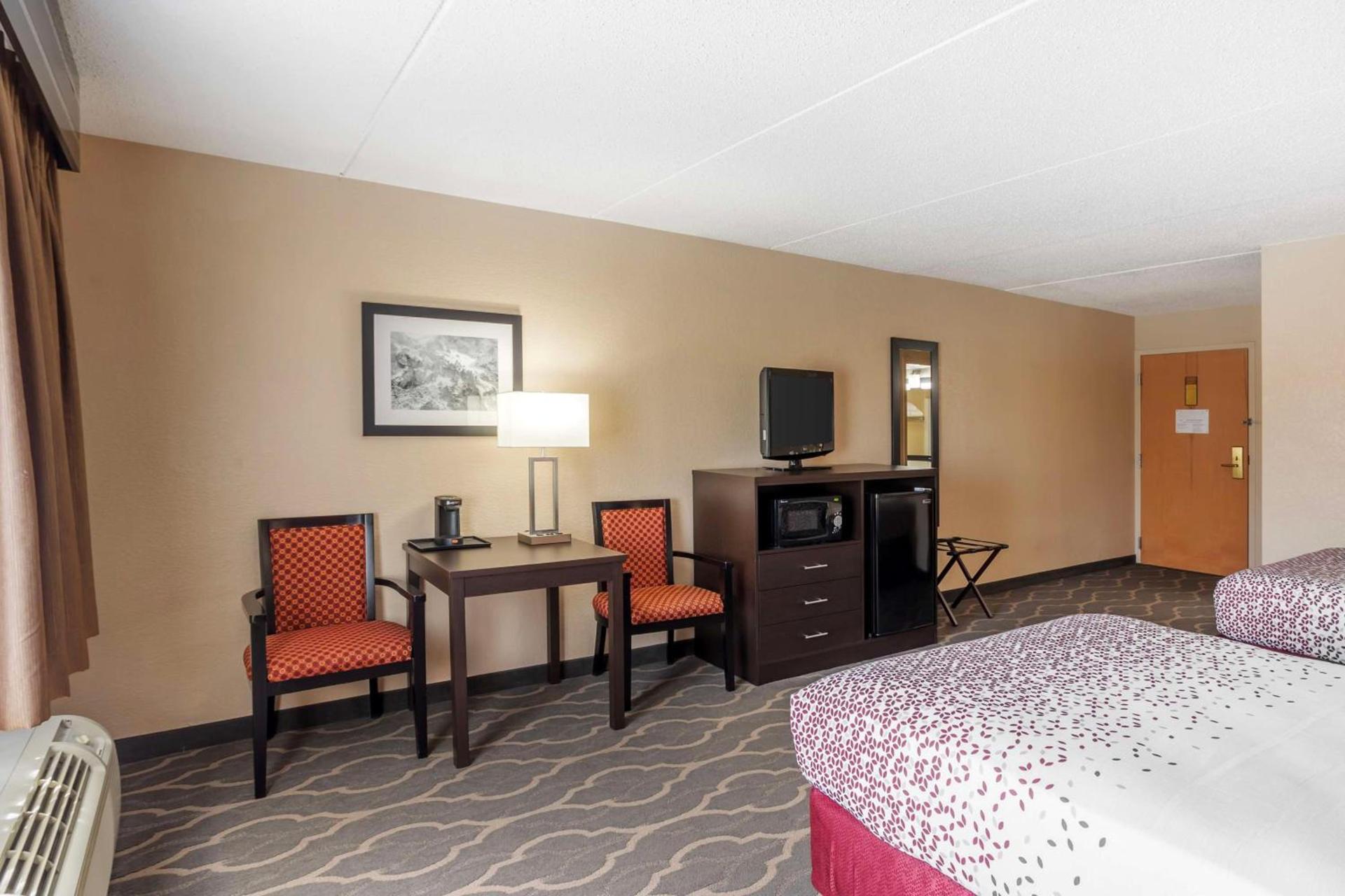 Best Western Inn at Blakeslee-Pocono photo 25