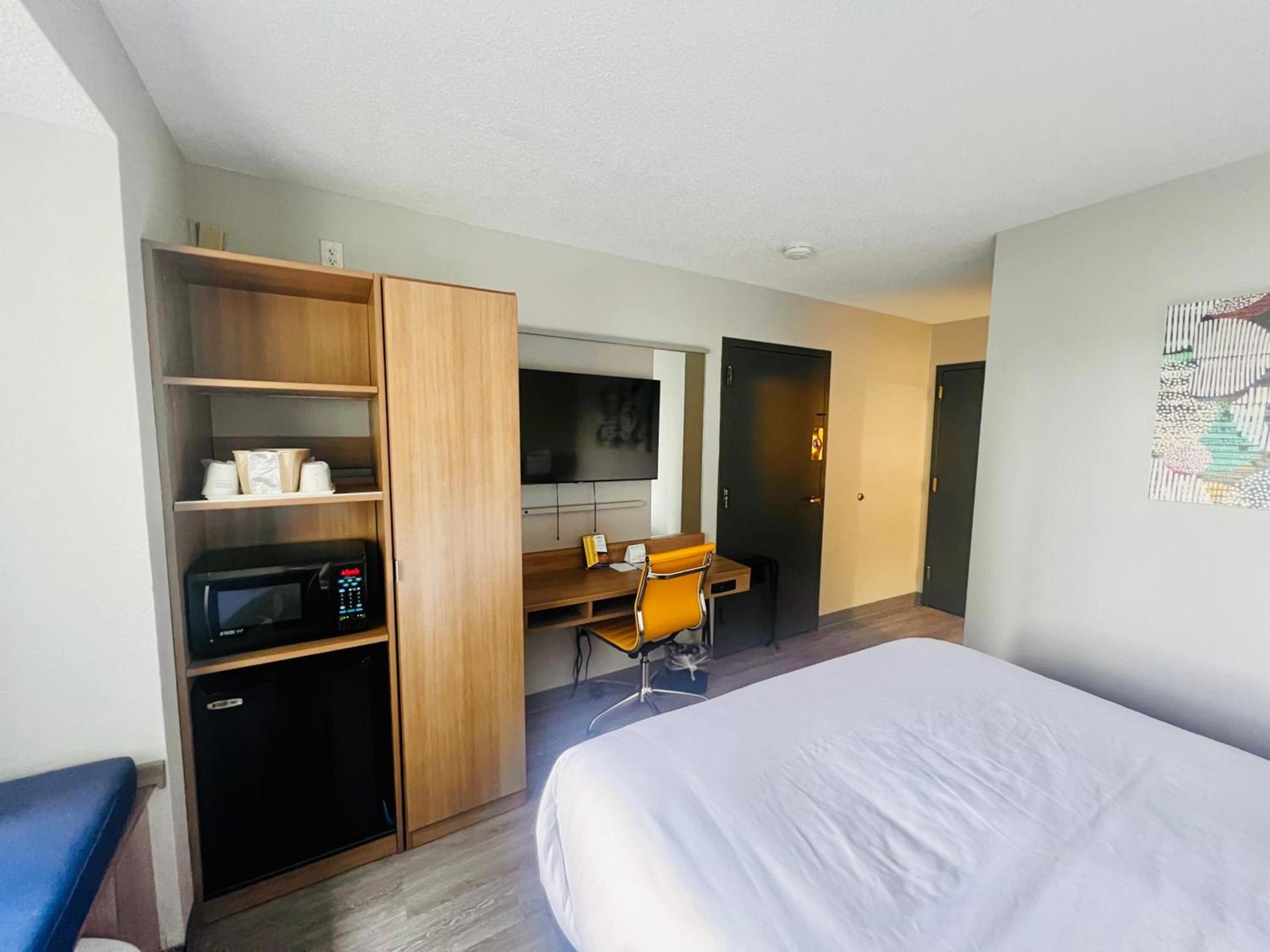 Microtel Inn by Wyndham Lexington photo 8