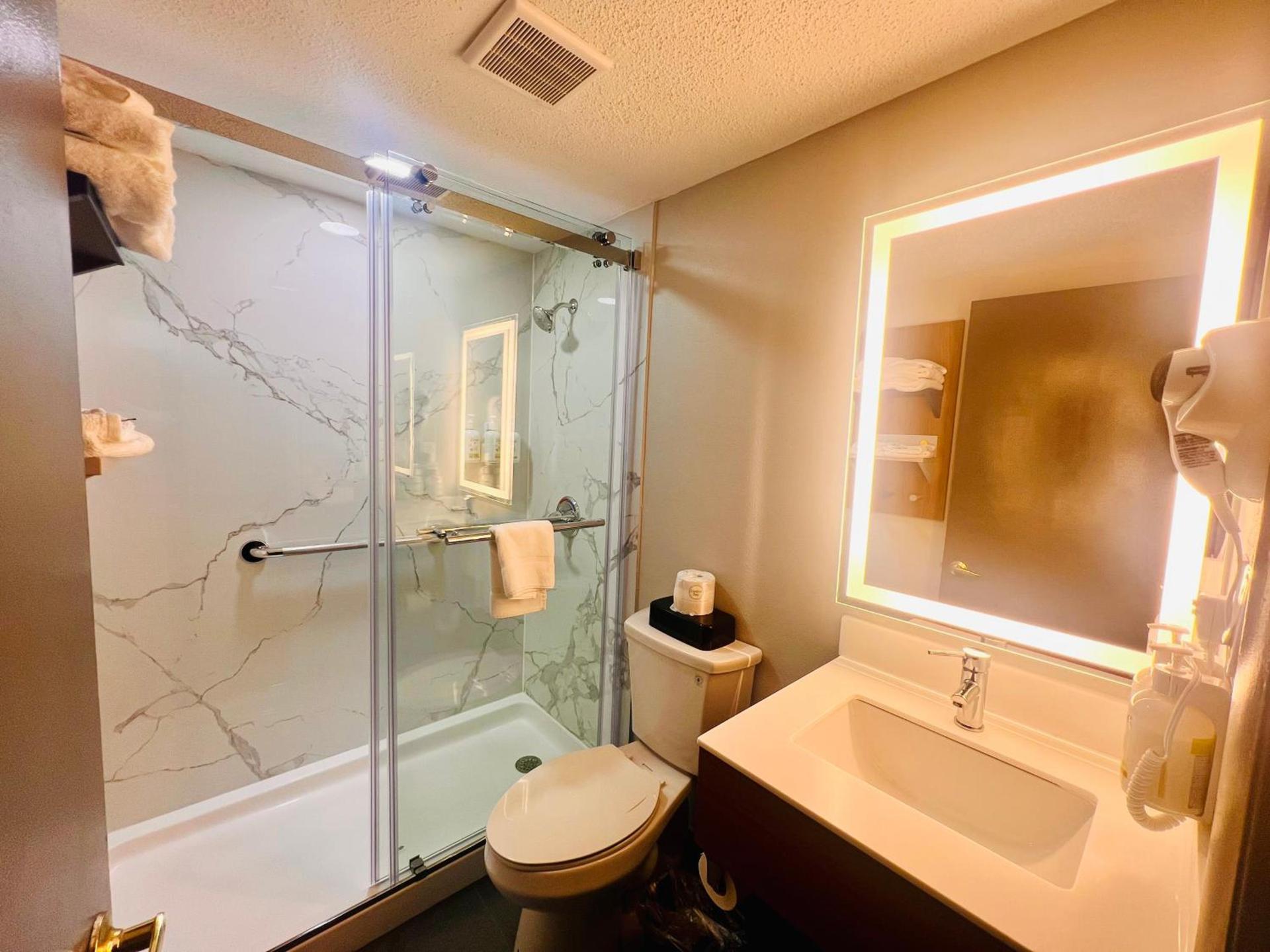 Microtel Inn by Wyndham Lexington photo 63