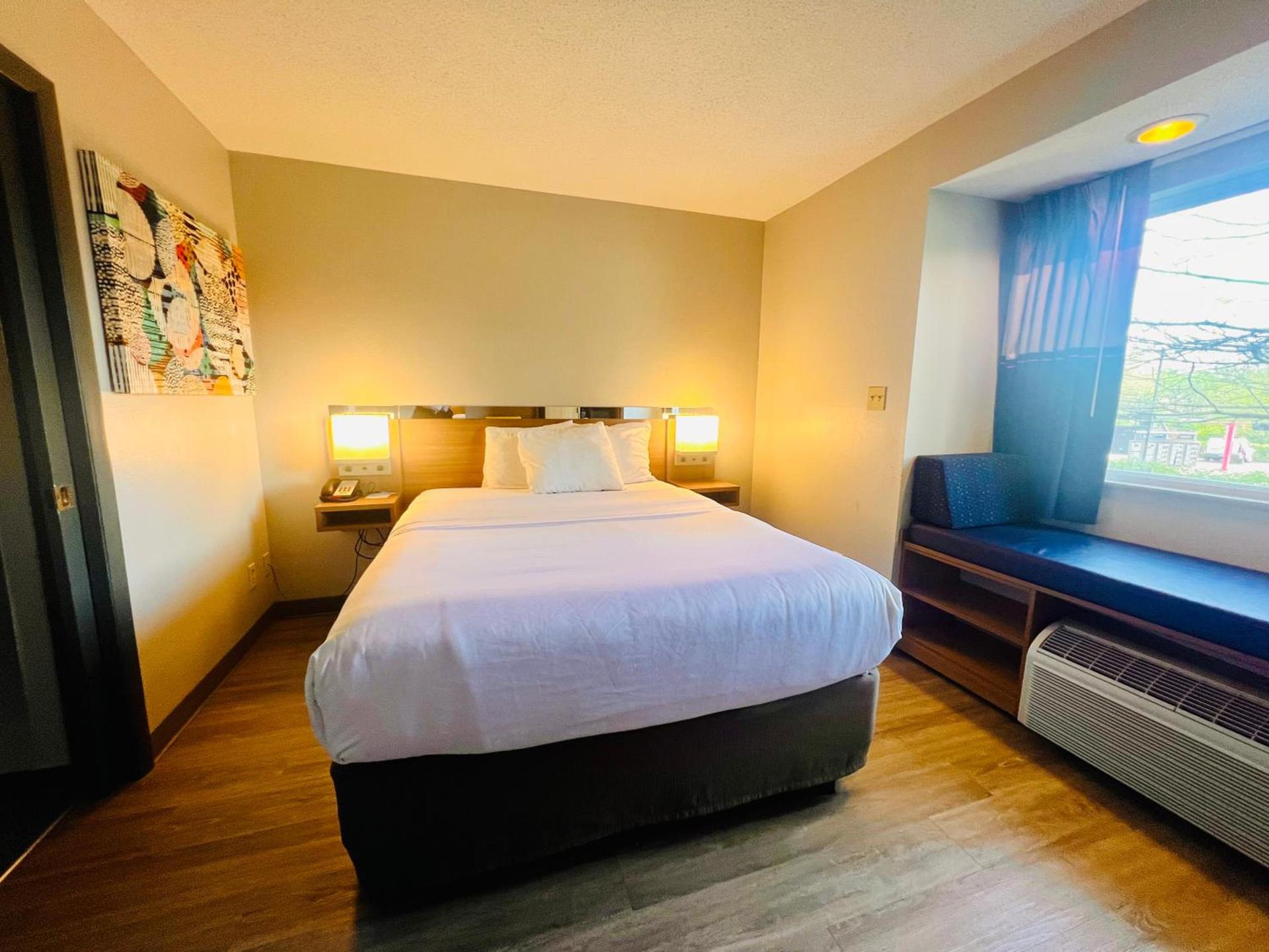 Microtel Inn by Wyndham Lexington photo 65