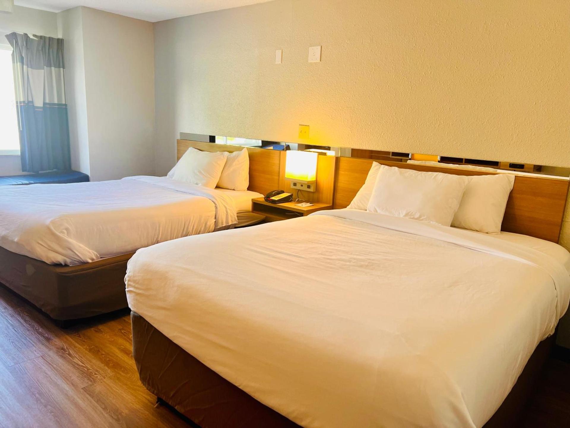 Microtel Inn by Wyndham Lexington photo 53