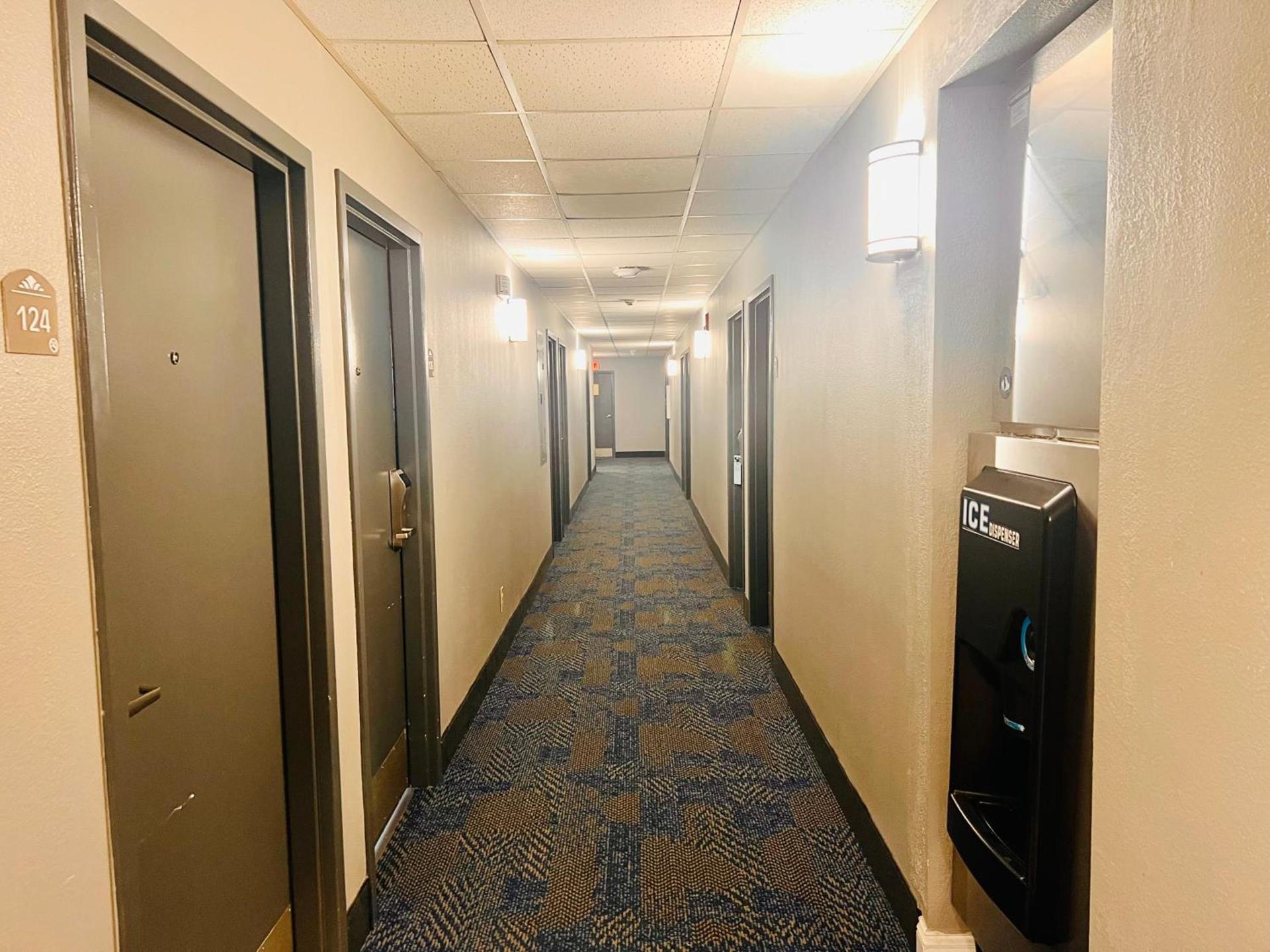 Microtel Inn by Wyndham Lexington photo 70