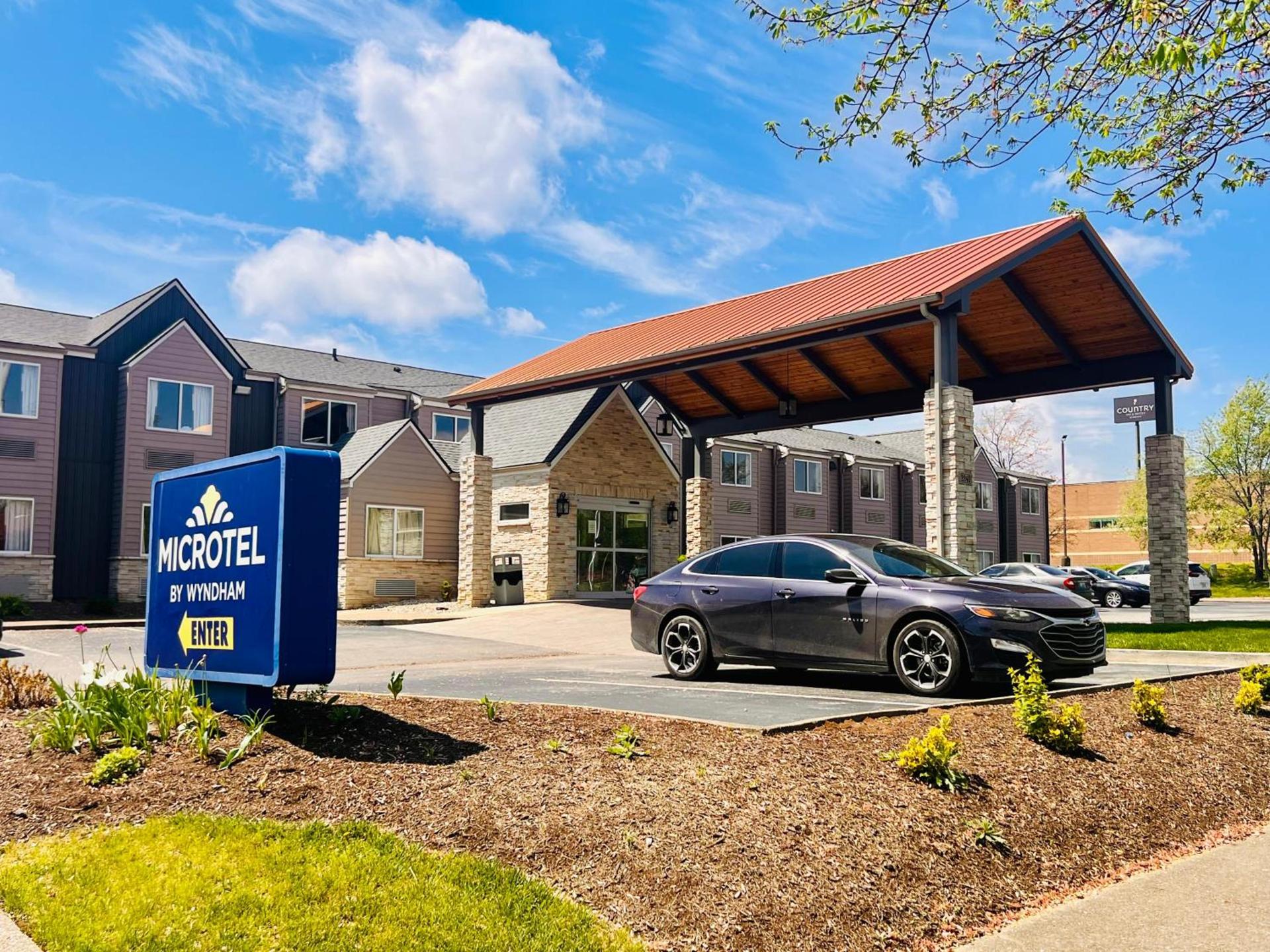 Microtel Inn by Wyndham Lexington photo 73