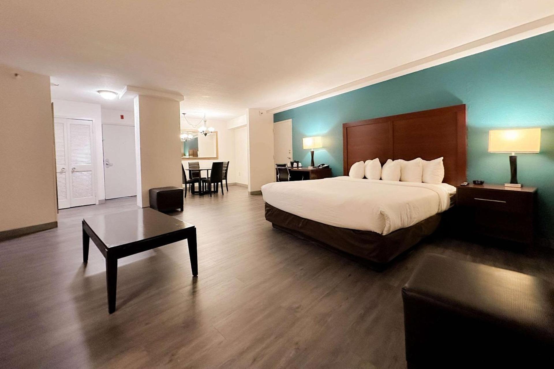The Adventure Hotel by the Parks photo 55