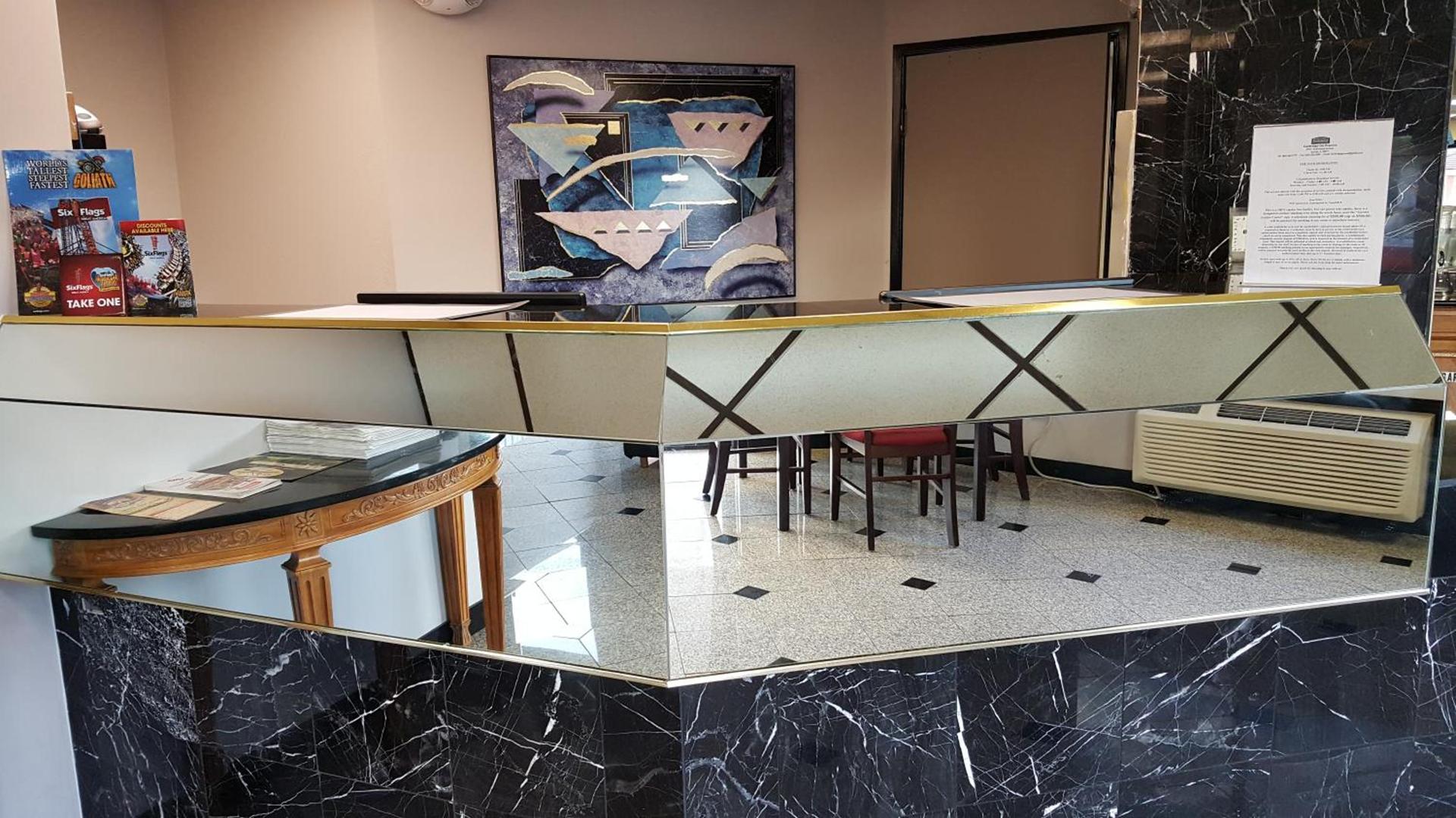 Gurnee Motel photo 16