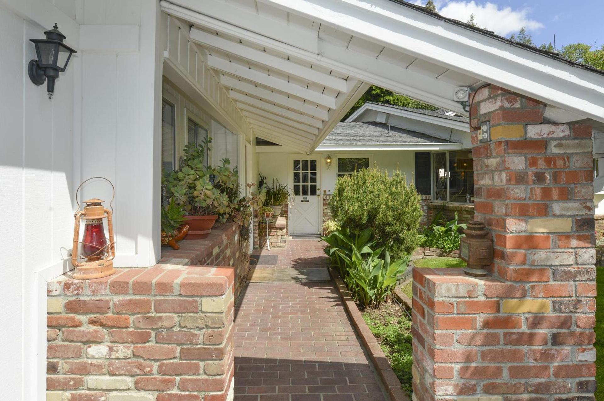 Stahlecker House Inn photo 21