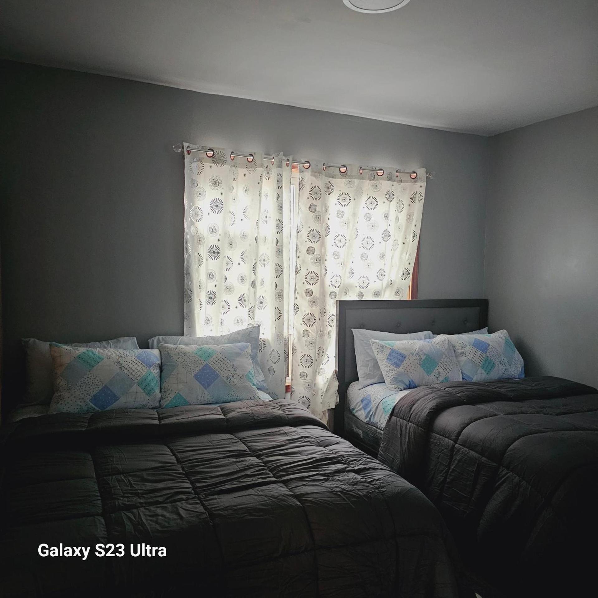Divine Villa Guest House Harper Ave WITH FREE PRIVATE PARKING photo 13