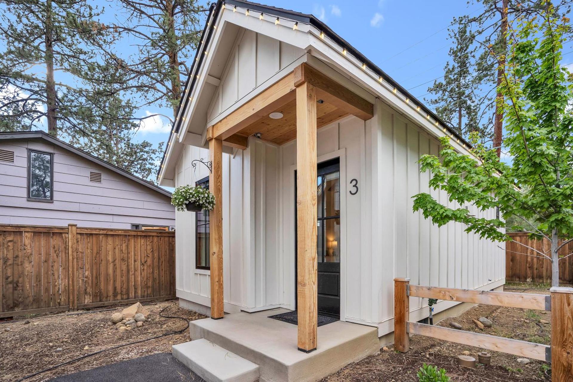 The Scout Boutique Cottages photo 12