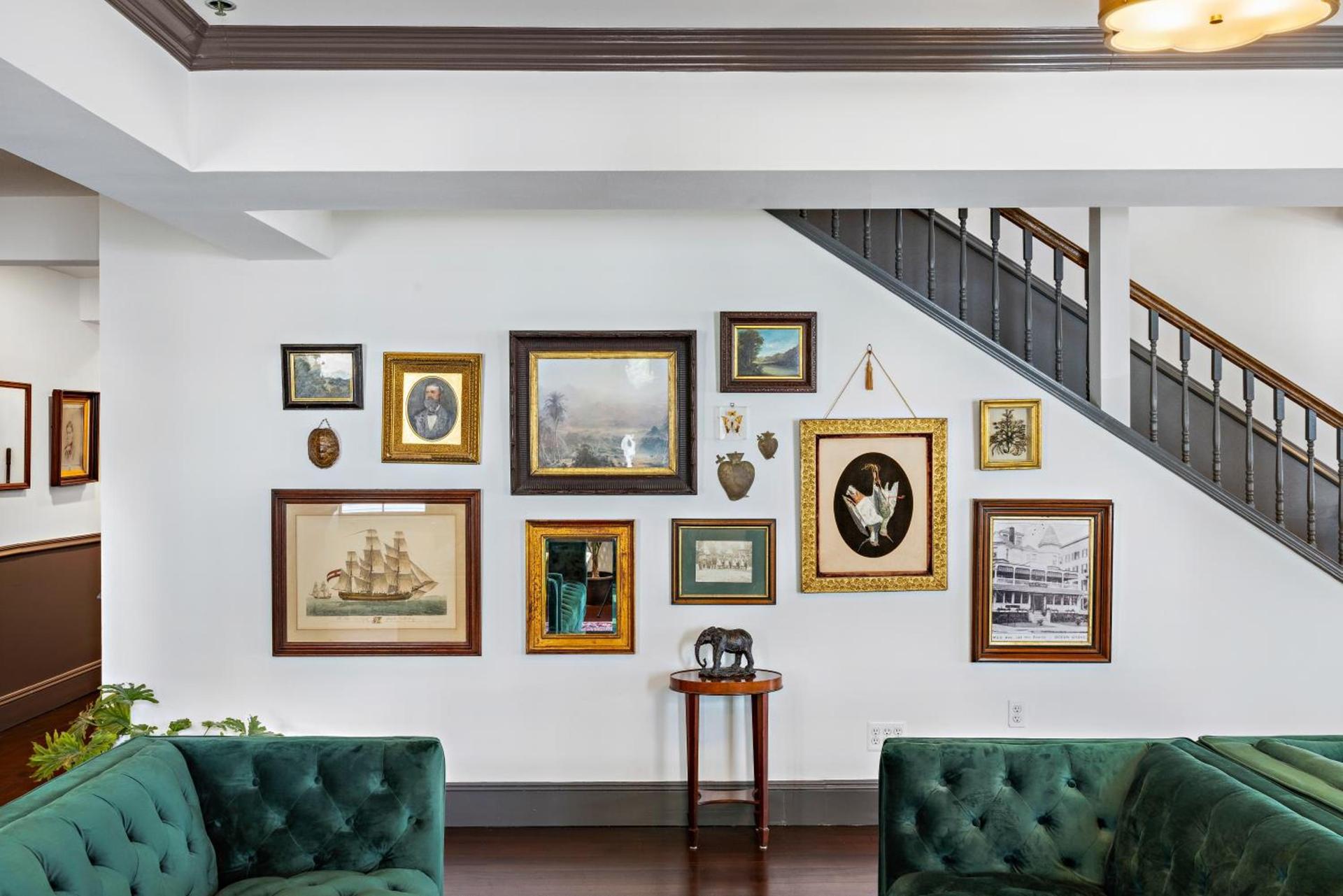 Majestic Hotel photo 5