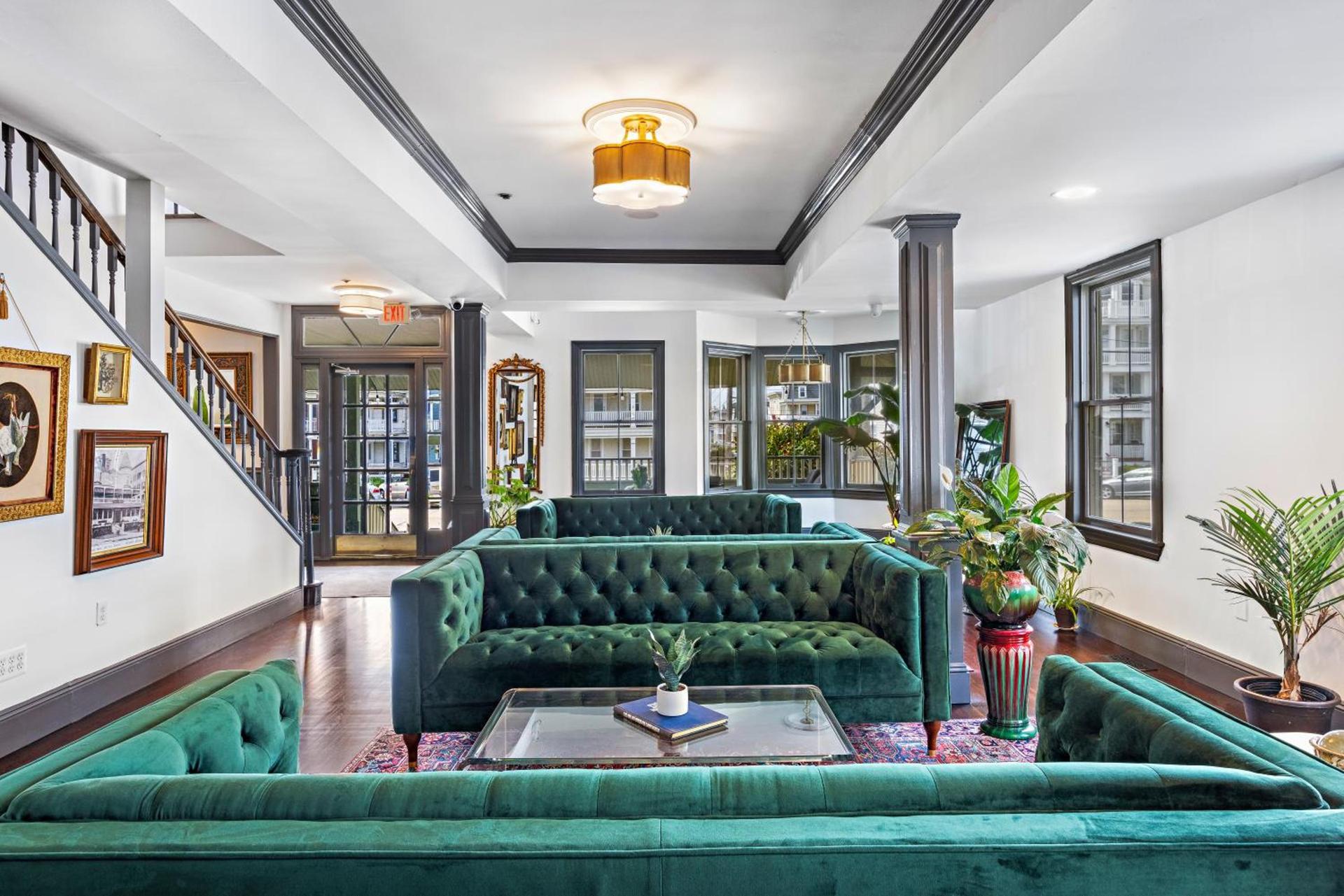 Majestic Hotel photo 8