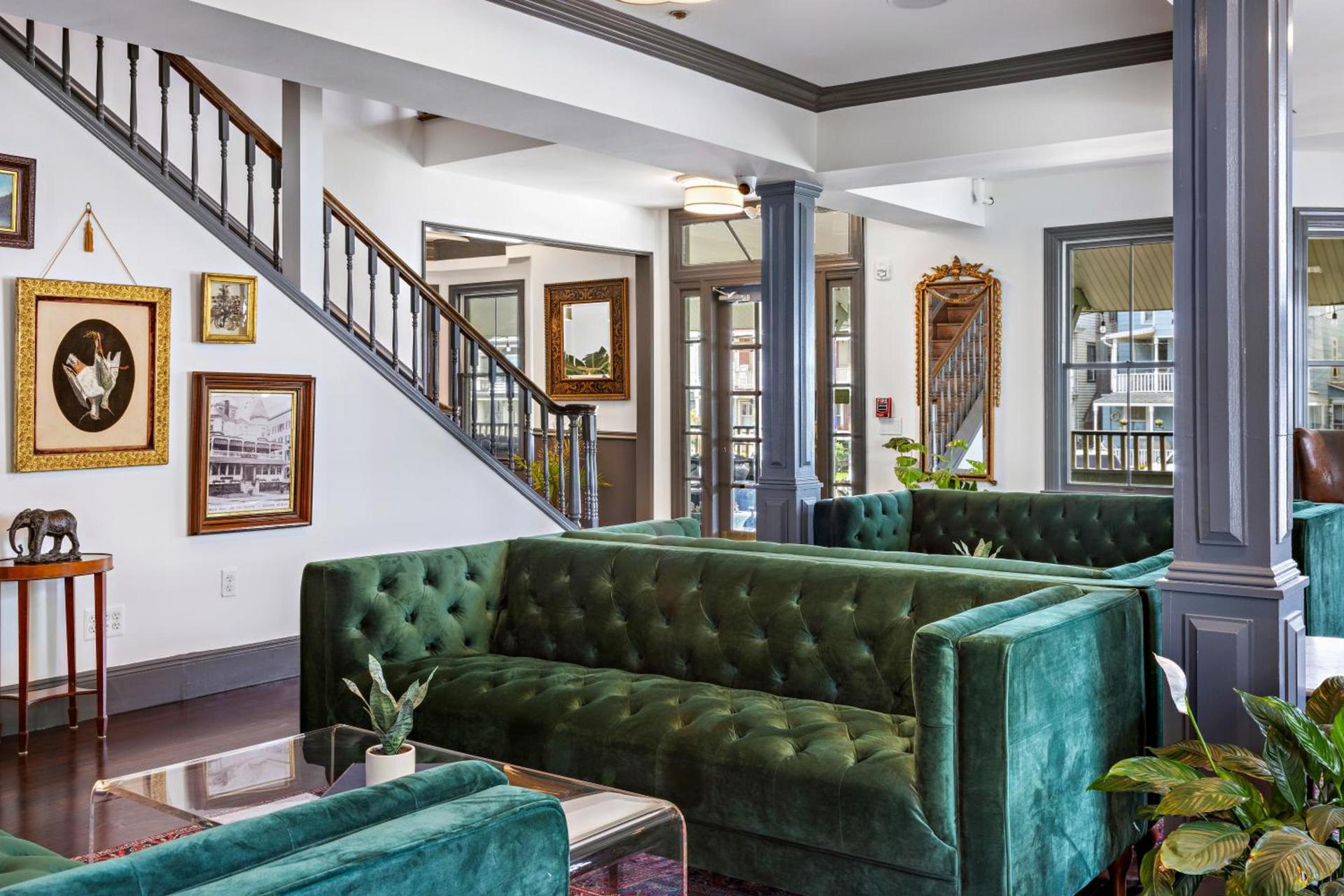 Majestic Hotel photo 9